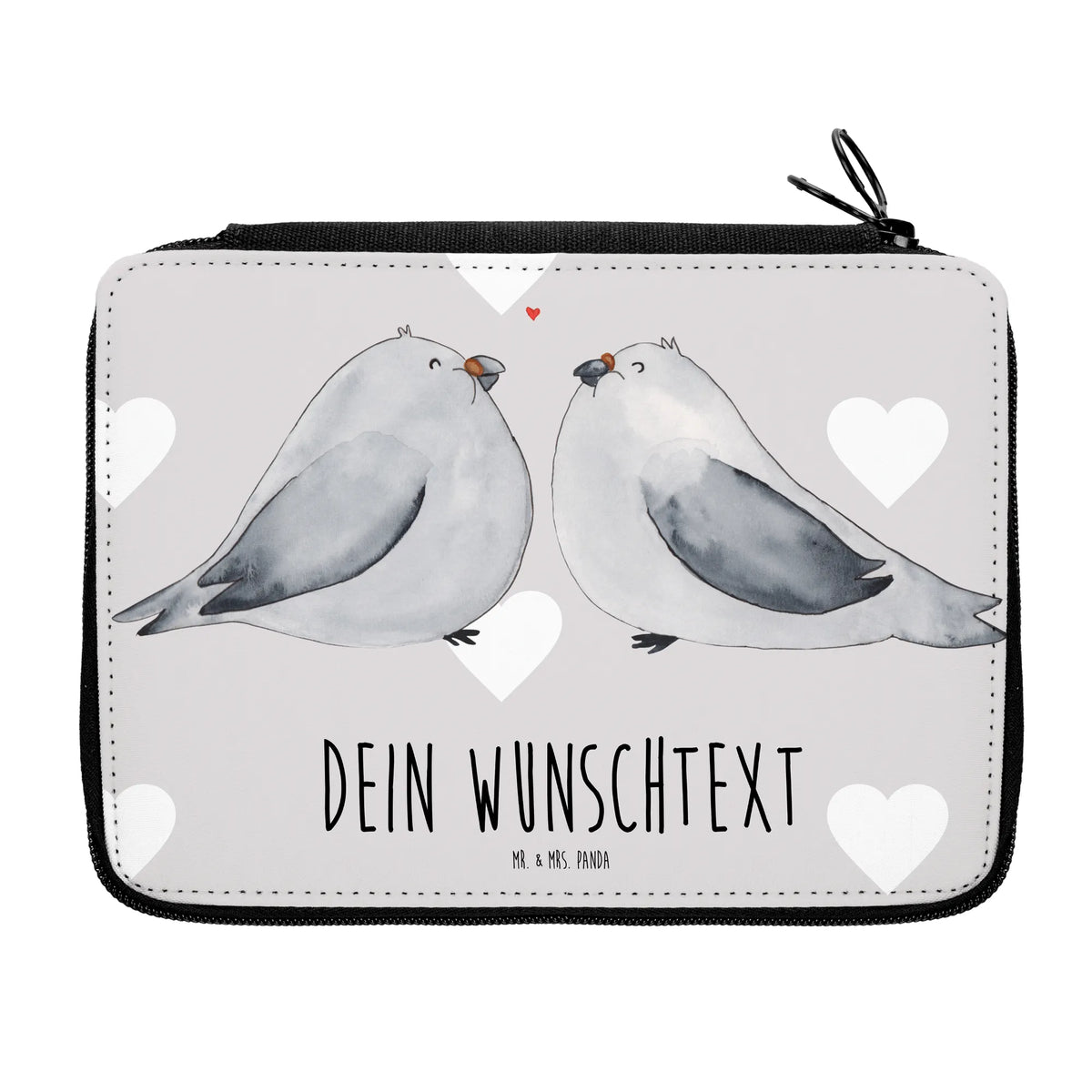 Personalised leather folder Turtledoves in love Personalisierte Stiftetasche, Federmappe mit Namen, Personalisierte Stiftebox, Personalisierte Stifterolle, Schulmäppchen personalisiert, Stiftebox mit Namen, Etui mit Namen, Federmäppchen mit Wunschname, Federtasche mit Namen, Mäppchen mit Text, Etui personalisiert, Personalisierte Federtasche, Faulenzer personalisiert, Stifterolle mit Namen, Personalisiertes Schulmäppchen, Mäppchen personalisiert, Mäppchen mit Namen, Federmäppchen mit Namen, Personalisierte Federmappe, Mäppchen mit Wunschname, Stifteetui personalisiert, Federmappe mit Wunschname, Schlampermäppchen personalisiert, Personalisiertes Schlampermäppchen, Federmappe personalisiert, Schulmäppchen mit Namen, PersonalisierteS Stifte Etui, Stiftemappe mit Namen, Schlampermäppchen mit Namen, Personalisiertes Mäppchen, Federtasche personalisiert, Faulenzer mit Namen, PersonalisierteS Federmäppchen, Federmäppchen personalisiert, Freundin, Freund, Liebe, Liebesgeschenk, Jahrestag, Verlobung, Partner, Ehemann, Ehefrau, Heiraten, Heiratsantrag, Hocheitstag, Verlobt, Hochzeitstag, Liebesbeweis, Tauben, Turteltäubchen, Geschenk Hochzeit, Verliebt, Geschenk Freund, Geschenk Freundin, Turteltauben, Verheiratet