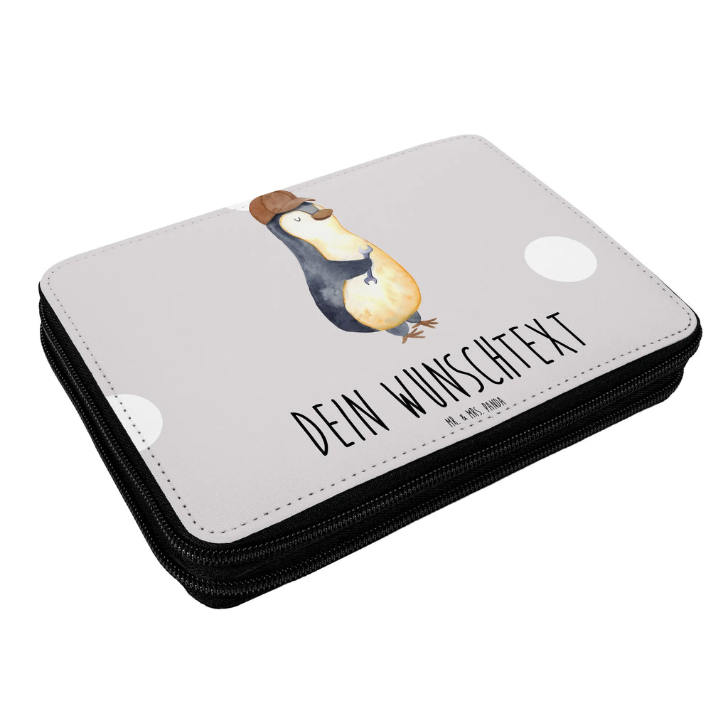 Personalised leather folder If Daddy can't fix it, we're screwed. Personalisierte Stifterolle, Federmäppchen mit Namen, Schule, Federmappe mit Namen, Motiv, PersonalisierteS Federmäppchen, Stiftemappe mit Namen, Personalisierte Stiftetasche, Büro Stifte Etui, Einschulung, Federmappe Einschulung, Bestückte Federmappe, Grundschule, Geschenk, Federmäppchen bedruckt, Schüler, Personalisierte Federmappe, Kind, PersonalisierteS Stifte Etui, Schülerin, Kinder Federmappe, Stifterolle mit Namen, Familie, Vatertag, Muttertag, Bruder, Schwester, Mama, Papa, Oma, Opa, Vater, Geschenk Papa, Bester Papa der Welt