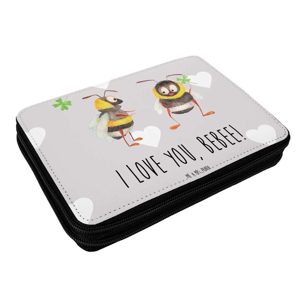 Leather folder bees Pair Stiftetasche, Bestückte Federmappe, Stifte Etui, Schule, Stifterolle, Schülerin, Einschulung, Federmäppchen bedruckt, Geschenk, Motiv, Grundschule, Federmappe Einschulung, Federmäppchen, Schüler, Büro Stifte Etui, Kinder Federmappe, Federmappe, Kind, Liebe, Partner, Freund, Freundin, Ehemann, Ehefrau, Heiraten, Verlobung, Heiratsantrag, Liebesgeschenk, Jahrestag, Hocheitstag, für Ehemann, Geschenk für Frauen, Liebesbeweis, Geschenk für Freundin, verliebte Schildkröten, Geschenk für Partner, Mitbringsel, für Männer, Schildkröten, Valentinstag, Hochzeitstag