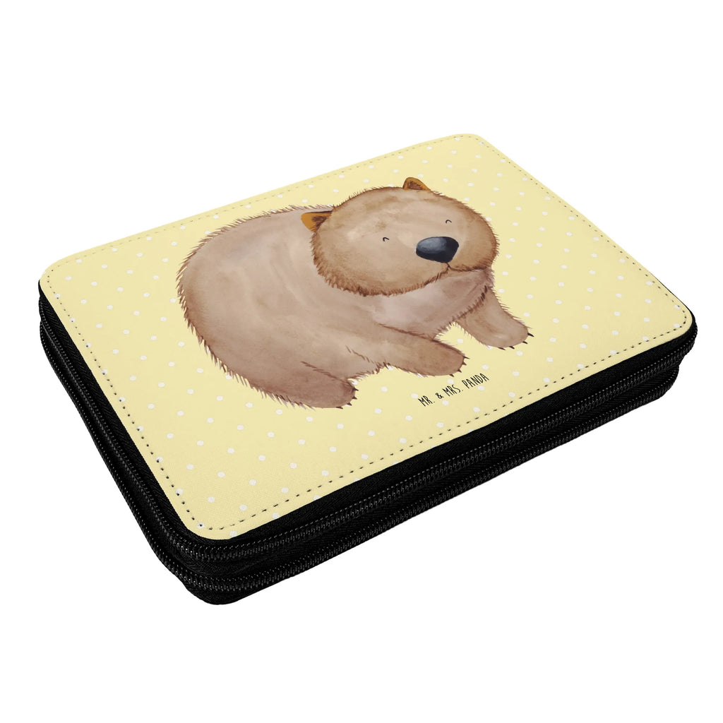 Leather folder Wombat Federmäppchen bedruckt, Bestückte Federmappe, Stiftetasche, Schülerin, Einschulung, Stifterolle, Kind, Motiv, Schüler, Federmappe, Federmäppchen, Stifte Etui, Schule, Büro Stifte Etui, Federmappe Einschulung, Grundschule, Kinder Federmappe, Geschenk, Tiermotive, Gute Laune, lustige Sprüche, Tiere, Motivation, Wombat, Spruch, Australien, Das Leben ist schön