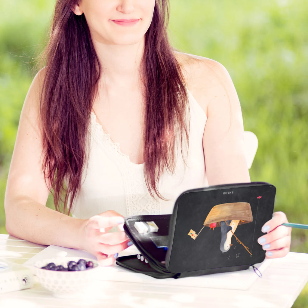 Piórnik pingwin łódka wędkarska Federmäppchen, Büro Stifte Etui, Schule, Kind, Geschenk, Schüler, Motiv, Federmäppchen bedruckt, Grundschule, Stiftetasche, Einschulung, Federmappe Einschulung, Federmappe, Stifterolle, Kinder Federmappe, Schülerin, Bestückte Federmappe, Stifte Etui, Pinguin, Boot, Neuanfang, Angelboot, Motivation, Lebenslust, Trennung, Neustart, Pinguine, Geschenkidee Liebeskummer, Leben, genießen, Scheidung, Angeln