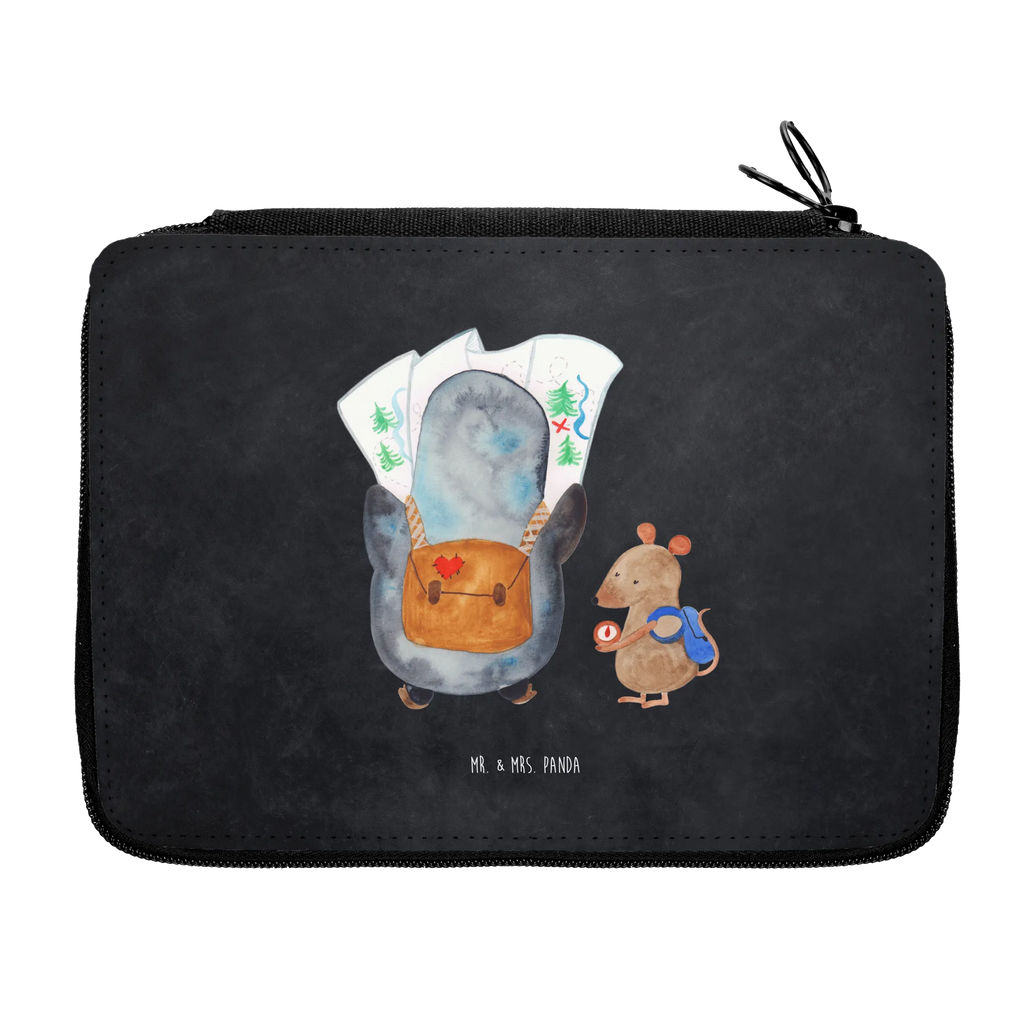 Leather folder Penguin & Mouse Hiker Federmappe, Geschenk, Federmäppchen bedruckt, Einschulung, Kinder Federmappe, Stifte Etui, Büro Stifte Etui, Stifterolle, Kind, Motiv, Federmappe Einschulung, Grundschule, Schule, Stiftetasche, Bestückte Federmappe, Schüler, Federmäppchen, Schülerin, Pinguin, Pinguine, Wanderlust, wandern, Ausflug, Abenteurer, Roadtrip, Abenteuer