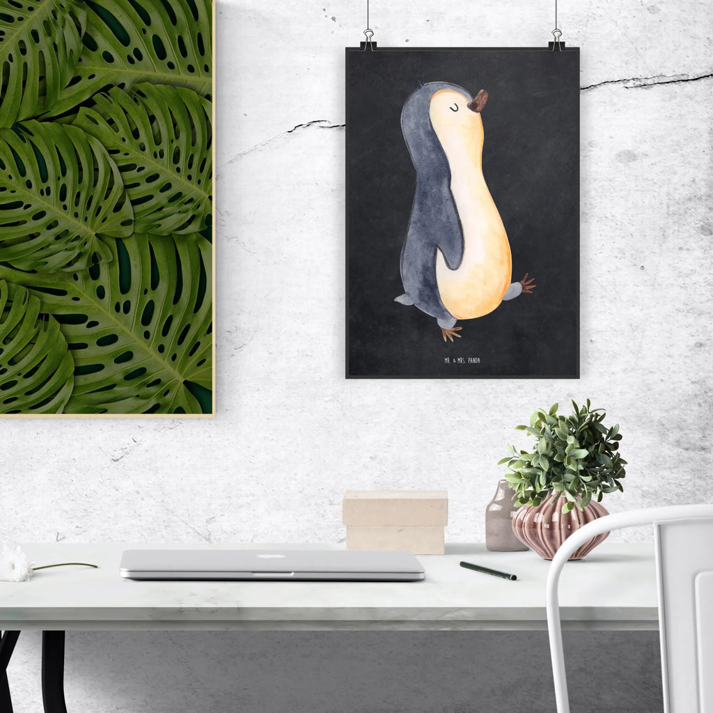 Plakat Pingwin maszerować Wanddeko Bild, wanddeko, kunstdruck poster, Bild, wandkunst, Poster, grafikposter, kunst für die wand, Wandposter, Bild für Wand, Wandbild, Kunstdruck, wanddruck, Deko Bild, Wanddekoration, Mr. & Mrs. Panda Poster, drucke, kunstposter, Designposter, Wandschmuck, Posterdruck, Plakat, Pinguin, Schwester, Pinguine, Familie, Frühaufsteher, Bruder, Langschläfer
