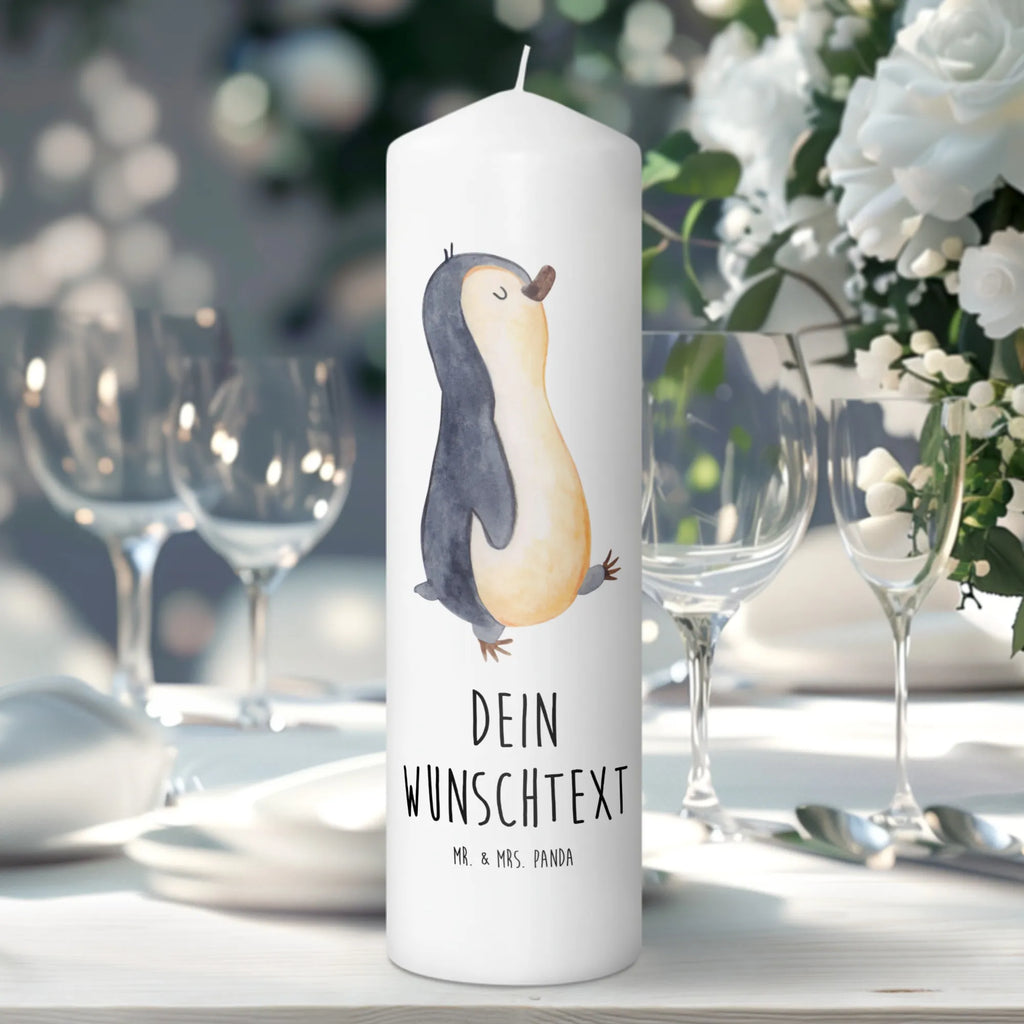 Personalisierte Kerze Pinguin marschierend Votivkerze Mit Wunschname, Tafelkerze Mit Wunschname, Fair-Trade-Kerze Mit Namensgravur, Metall-Kerze Mit Namensgravur, Duftkerze Mit Namen, Trauerkerze Mit Namen, LED-Kerze Mit Wunschname, Streukerze Mit Namensdruck, Gedenkkerze Mit Namen, Stearinkerze Mit Gravur, Gastgeschenk Kerze Mit Namen, Tischkerze Mit Namensdruck, Kerze Mit Namen, Andachtskerze Mit Namensgravur, Kerze Für Geburtstag Mit Wunschname, Outdoor-Kerze Mit Namensgravur, Adventskerze Mit Wunschname, Kerze Für Hochzeit Mit Namensgravur, Osterkerze Mit Namen, Handgemachte Kerze Mit Wunschname, Sojawachskerze Mit Namensdruck, Laternenkerze Mit Namensdruck, Glas-Kerze Mit Wunschname, Stumpenkerze Mit Namensgravur, Holz-Kerze Mit Namen, Teelicht Mit Namensdruck, Personalisierte Kerze, Schwimmkerze Mit Namen, Kerze Mit Spruch Und Namen, Bienenwachskerze Mit Wunschname, Gartenkerze Mit Namen, Kerze Mit Prägung Und Wunschname, Bio-Kerze Mit Wunschname, Kommunionkerze Mit Namen, Handgegossene Kerze Mit Namen, Grabkerze Mit Namensgravur, Blockkerze Mit Namensdruck, Weihnachtskerze Mit Namensgravur, Stabkerze Mit Gravur, Firmungskerze Mit Wunschname, Kerzen-Set Mit Namensgravur, Taufekerze Mit Namensgravur, Pinguin, Pinguine, Langschläfer, Bruder, Familie, Schwester, Frühaufsteher