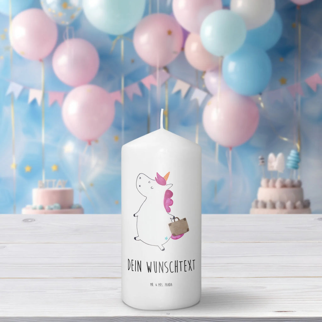 Personalisierte Kerze Einhorn Koffer Handgemachte Kerze Mit Wunschname, Schwimmkerze Mit Namen, Teelicht Mit Namensdruck, Handgegossene Kerze Mit Namen, Blockkerze Mit Namensdruck, Kommunionkerze Mit Namen, Kerze Mit Prägung Und Wunschname, Bio-Kerze Mit Wunschname, Streukerze Mit Namensdruck, Adventskerze Mit Wunschname, LED-Kerze Mit Wunschname, Personalisierte Kerze, Taufekerze Mit Namensgravur, Gedenkkerze Mit Namen, Stearinkerze Mit Gravur, Gastgeschenk Kerze Mit Namen, Bienenwachskerze Mit Wunschname, Holz-Kerze Mit Namen, Tischkerze Mit Namensdruck, Firmungskerze Mit Wunschname, Tafelkerze Mit Wunschname, Kerze Für Hochzeit Mit Namensgravur, Andachtskerze Mit Namensgravur, Osterkerze Mit Namen, Stumpenkerze Mit Namensgravur, Laternenkerze Mit Namensdruck, Kerzen-Set Mit Namensgravur, Kerze Mit Namen, Outdoor-Kerze Mit Namensgravur, Grabkerze Mit Namensgravur, Kerze Mit Spruch Und Namen, Metall-Kerze Mit Namensgravur, Trauerkerze Mit Namen, Fair-Trade-Kerze Mit Namensgravur, Weihnachtskerze Mit Namensgravur, Duftkerze Mit Namen, Votivkerze Mit Wunschname, Sojawachskerze Mit Namensdruck, Kerze Für Geburtstag Mit Wunschname, Glas-Kerze Mit Wunschname, Stabkerze Mit Gravur, Gartenkerze Mit Namen, Einhorn, Einhörner, Einhorn Deko, Unicorn, Spaß, Koffer, Kind, witzig, Erwachsen, Abenteuer, unicorn, lustig, albern, Gepäck, Verreisen, Reise