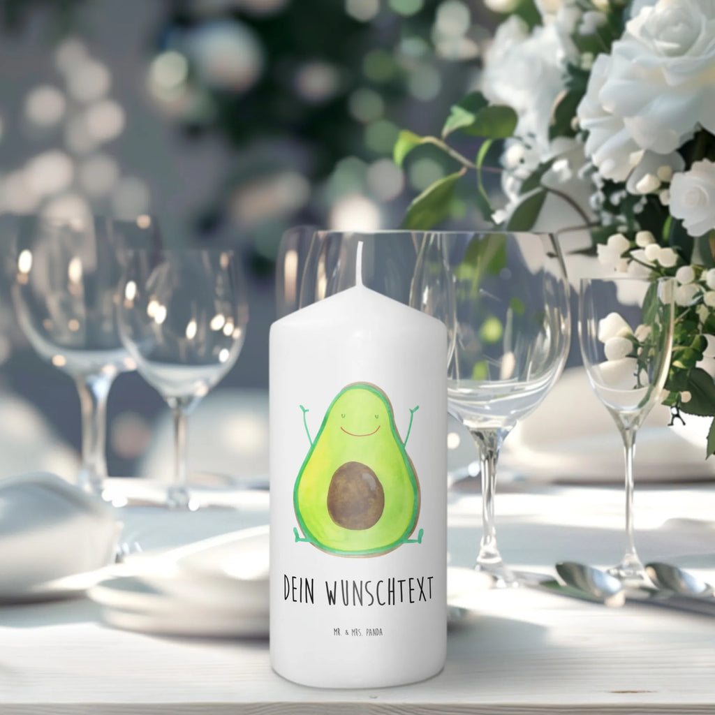 Personalised candle avocado Happy Firmungskerze Mit Wunschname, Streukerze Mit Namensdruck, Metall-Kerze Mit Namensgravur, Outdoor-Kerze Mit Namensgravur, Personalisierte Kerze, Duftkerze Mit Namen, Teelicht Mit Namensdruck, Kerze Mit Spruch Und Namen, Laternenkerze Mit Namensdruck, Tischkerze Mit Namensdruck, Kerzen-Set Mit Namensgravur, Grabkerze Mit Namensgravur, Sojawachskerze Mit Namensdruck, Tafelkerze Mit Wunschname, Kerze Mit Prägung Und Wunschname, Stabkerze Mit Gravur, Kerze Für Geburtstag Mit Wunschname, Andachtskerze Mit Namensgravur, Schwimmkerze Mit Namen, Holz-Kerze Mit Namen, Gedenkkerze Mit Namen, Taufekerze Mit Namensgravur, Osterkerze Mit Namen, Blockkerze Mit Namensdruck, Bio-Kerze Mit Wunschname, Bienenwachskerze Mit Wunschname, LED-Kerze Mit Wunschname, Weihnachtskerze Mit Namensgravur, Kerze Für Hochzeit Mit Namensgravur, Gartenkerze Mit Namen, Trauerkerze Mit Namen, Votivkerze Mit Wunschname, Stumpenkerze Mit Namensgravur, Gastgeschenk Kerze Mit Namen, Handgemachte Kerze Mit Wunschname, Glas-Kerze Mit Wunschname, Kommunionkerze Mit Namen, Adventskerze Mit Wunschname, Stearinkerze Mit Gravur, Kerze Mit Namen, Handgegossene Kerze Mit Namen, Fair-Trade-Kerze Mit Namensgravur, Avocado, Veggie, Vegan, Gesund, Chaos