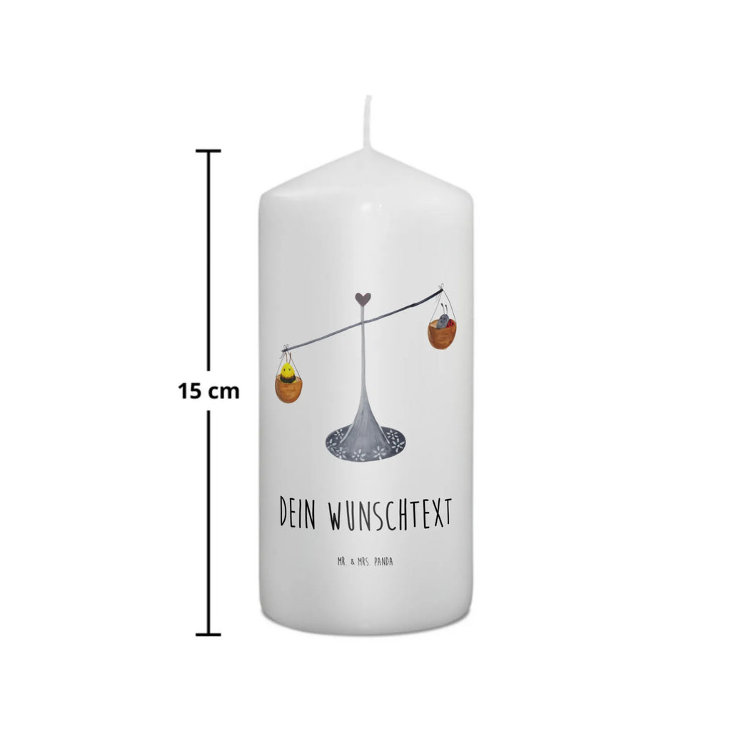 Personalisierte Kerze Sternzeichen Waage Taufekerze Mit Namensgravur, Outdoor-Kerze Mit Namensgravur, Osterkerze Mit Namen, Kerze Mit Spruch Und Namen, Tafelkerze Mit Wunschname, Kerze Mit Prägung Und Wunschname, Trauerkerze Mit Namen, Gartenkerze Mit Namen, Grabkerze Mit Namensgravur, Duftkerze Mit Namen, Personalisierte Kerze, Fair-Trade-Kerze Mit Namensgravur, Gedenkkerze Mit Namen, Streukerze Mit Namensdruck, Stearinkerze Mit Gravur, Kommunionkerze Mit Namen, Kerze Für Hochzeit Mit Namensgravur, Blockkerze Mit Namensdruck, Stumpenkerze Mit Namensgravur, Sojawachskerze Mit Namensdruck, Holz-Kerze Mit Namen, Bienenwachskerze Mit Wunschname, Weihnachtskerze Mit Namensgravur, Kerze Mit Namen, Glas-Kerze Mit Wunschname, Kerzen-Set Mit Namensgravur, Stabkerze Mit Gravur, Kerze Für Geburtstag Mit Wunschname, Andachtskerze Mit Namensgravur, Teelicht Mit Namensdruck, Adventskerze Mit Wunschname, Firmungskerze Mit Wunschname, Gastgeschenk Kerze Mit Namen, Handgemachte Kerze Mit Wunschname, Bio-Kerze Mit Wunschname, Tischkerze Mit Namensdruck, Votivkerze Mit Wunschname, LED-Kerze Mit Wunschname, Metall-Kerze Mit Namensgravur, Laternenkerze Mit Namensdruck, Schwimmkerze Mit Namen, Handgegossene Kerze Mit Namen, Sternzeichen, Tierkreiszeichen, Horoskop, Astrologie, Aszendent, Waage, Biene, Hummel, Geschenk September, Marienkäfer, Waage Geschenk, Waage Sternzeichen, Geschenk Oktober, Geburtstag Oktober, Gleichgewicht, Geburtstag September