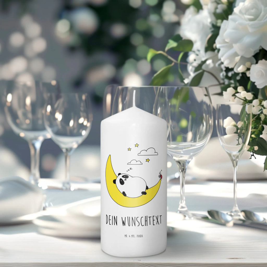 Personalised candle Panda Easy Bienenwachskerze Mit Wunschname, Glas-Kerze Mit Wunschname, Personalisierte Kerze, Holz-Kerze Mit Namen, Outdoor-Kerze Mit Namensgravur, Kerze Mit Namen, LED-Kerze Mit Wunschname, Taufekerze Mit Namensgravur, Schwimmkerze Mit Namen, Stabkerze Mit Gravur, Streukerze Mit Namensdruck, Tafelkerze Mit Wunschname, Andachtskerze Mit Namensgravur, Metall-Kerze Mit Namensgravur, Kerze Für Hochzeit Mit Namensgravur, Stearinkerze Mit Gravur, Tischkerze Mit Namensdruck, Votivkerze Mit Wunschname, Osterkerze Mit Namen, Kerze Mit Prägung Und Wunschname, Sojawachskerze Mit Namensdruck, Duftkerze Mit Namen, Trauerkerze Mit Namen, Kerzen-Set Mit Namensgravur, Fair-Trade-Kerze Mit Namensgravur, Kommunionkerze Mit Namen, Gedenkkerze Mit Namen, Gartenkerze Mit Namen, Handgegossene Kerze Mit Namen, Kerze Für Geburtstag Mit Wunschname, Bio-Kerze Mit Wunschname, Grabkerze Mit Namensgravur, Kerze Mit Spruch Und Namen, Gastgeschenk Kerze Mit Namen, Handgemachte Kerze Mit Wunschname, Weihnachtskerze Mit Namensgravur, Firmungskerze Mit Wunschname, Stumpenkerze Mit Namensgravur, Adventskerze Mit Wunschname, Teelicht Mit Namensdruck, Blockkerze Mit Namensdruck, Laternenkerze Mit Namensdruck