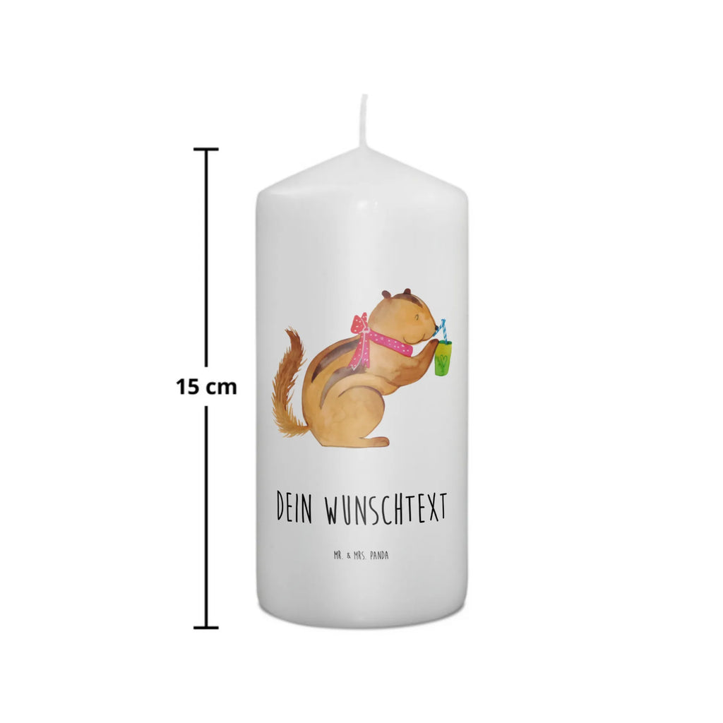 Personalisierte Kerze Eichhörnchen Smoothie Gastgeschenk Kerze Mit Namen, Handgegossene Kerze Mit Namen, Holz-Kerze Mit Namen, Duftkerze Mit Namen, Firmungskerze Mit Wunschname, Tischkerze Mit Namensdruck, Stabkerze Mit Gravur, Fair-Trade-Kerze Mit Namensgravur, Kerze Mit Spruch Und Namen, Blockkerze Mit Namensdruck, Kerzen-Set Mit Namensgravur, Schwimmkerze Mit Namen, Votivkerze Mit Wunschname, Outdoor-Kerze Mit Namensgravur, Kerze Mit Namen, Metall-Kerze Mit Namensgravur, Grabkerze Mit Namensgravur, Personalisierte Kerze, Laternenkerze Mit Namensdruck, Streukerze Mit Namensdruck, Gartenkerze Mit Namen, Adventskerze Mit Wunschname, Stumpenkerze Mit Namensgravur, LED-Kerze Mit Wunschname, Glas-Kerze Mit Wunschname, Kerze Mit Prägung Und Wunschname, Stearinkerze Mit Gravur, Kerze Für Hochzeit Mit Namensgravur, Kerze Für Geburtstag Mit Wunschname, Teelicht Mit Namensdruck, Weihnachtskerze Mit Namensgravur, Gedenkkerze Mit Namen, Tafelkerze Mit Wunschname, Kommunionkerze Mit Namen, Trauerkerze Mit Namen, Andachtskerze Mit Namensgravur, Osterkerze Mit Namen, Bienenwachskerze Mit Wunschname, Handgemachte Kerze Mit Wunschname, Sojawachskerze Mit Namensdruck, Taufekerze Mit Namensgravur, Bio-Kerze Mit Wunschname, Lustige Sprüche, Tiere, Tiermotive, Gute Laune, Streifenhörnchen, Eichhörnchen, Abnehmen, Diät, Green Smoothies