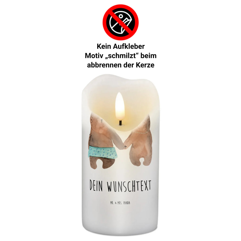 Personalisierte Kerze Bär Freundin Holz-Kerze Mit Namen, Votivkerze Mit Wunschname, Streukerze Mit Namensdruck, Gartenkerze Mit Namen, Teelicht Mit Namensdruck, Personalisierte Kerze, Adventskerze Mit Wunschname, Kerze Mit Namen, Outdoor-Kerze Mit Namensgravur, Gastgeschenk Kerze Mit Namen, Stumpenkerze Mit Namensgravur, Andachtskerze Mit Namensgravur, Tafelkerze Mit Wunschname, Fair-Trade-Kerze Mit Namensgravur, Bienenwachskerze Mit Wunschname, Duftkerze Mit Namen, Weihnachtskerze Mit Namensgravur, Gedenkkerze Mit Namen, Kommunionkerze Mit Namen, Handgemachte Kerze Mit Wunschname, Laternenkerze Mit Namensdruck, Grabkerze Mit Namensgravur, Osterkerze Mit Namen, Kerze Mit Prägung Und Wunschname, Firmungskerze Mit Wunschname, Stabkerze Mit Gravur, Kerzen-Set Mit Namensgravur, Sojawachskerze Mit Namensdruck, Stearinkerze Mit Gravur, Kerze Mit Spruch Und Namen, Metall-Kerze Mit Namensgravur, Schwimmkerze Mit Namen, Kerze Für Hochzeit Mit Namensgravur, Tischkerze Mit Namensdruck, Bio-Kerze Mit Wunschname, Handgegossene Kerze Mit Namen, Kerze Für Geburtstag Mit Wunschname, Taufekerze Mit Namensgravur, LED-Kerze Mit Wunschname, Blockkerze Mit Namensdruck, Glas-Kerze Mit Wunschname, Trauerkerze Mit Namen, Teddy, Bär, Teddybär, Bär Freundin Beste Freund Liebe Liebesbeweis Verliebt Kumpel Kumpeliene