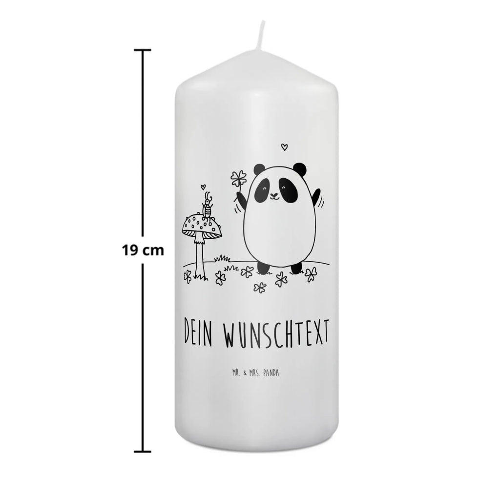 Personalisierte Kerze Easy & Peasy Viel Glück Sojawachskerze Mit Namensdruck, Kerze Mit Namen, Trauerkerze Mit Namen, Kerze Für Geburtstag Mit Wunschname, Laternenkerze Mit Namensdruck, Fair-Trade-Kerze Mit Namensgravur, Kerze Für Hochzeit Mit Namensgravur, LED-Kerze Mit Wunschname, Blockkerze Mit Namensdruck, Tafelkerze Mit Wunschname, Handgegossene Kerze Mit Namen, Stabkerze Mit Gravur, Stumpenkerze Mit Namensgravur, Glas-Kerze Mit Wunschname, Grabkerze Mit Namensgravur, Kerze Mit Prägung Und Wunschname, Tischkerze Mit Namensdruck, Personalisierte Kerze, Outdoor-Kerze Mit Namensgravur, Taufekerze Mit Namensgravur, Kerzen-Set Mit Namensgravur, Duftkerze Mit Namen, Metall-Kerze Mit Namensgravur, Osterkerze Mit Namen, Streukerze Mit Namensdruck, Kommunionkerze Mit Namen, Firmungskerze Mit Wunschname, Weihnachtskerze Mit Namensgravur, Teelicht Mit Namensdruck, Gedenkkerze Mit Namen, Gartenkerze Mit Namen, Kerze Mit Spruch Und Namen, Votivkerze Mit Wunschname, Andachtskerze Mit Namensgravur, Adventskerze Mit Wunschname, Handgemachte Kerze Mit Wunschname, Stearinkerze Mit Gravur, Bio-Kerze Mit Wunschname, Schwimmkerze Mit Namen, Holz-Kerze Mit Namen, Gastgeschenk Kerze Mit Namen, Bienenwachskerze Mit Wunschname