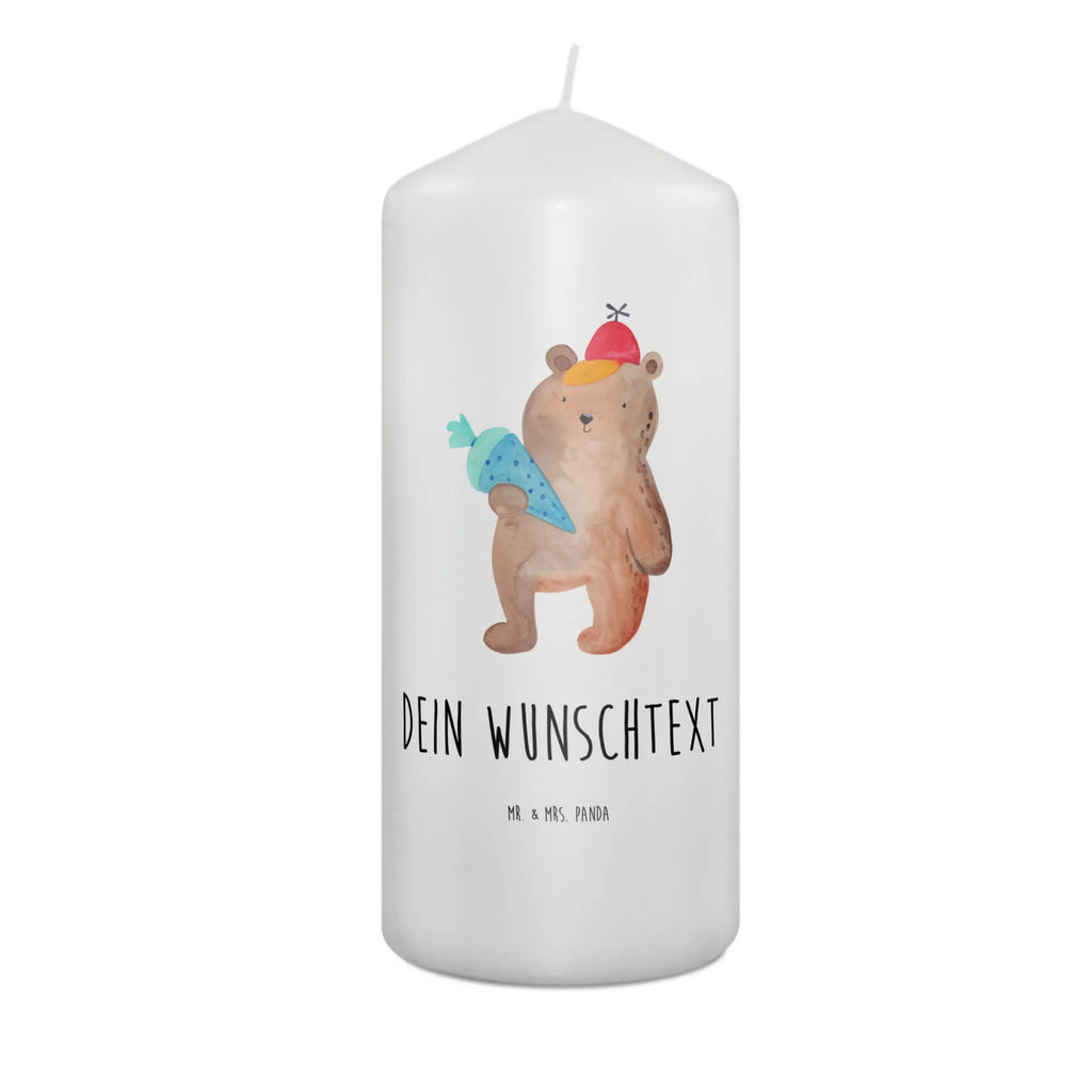 Personalizowana świeca Niedźwiedź Torebka szkolna Adventskerze Mit Wunschname, Trauerkerze Mit Namen, Tischkerze Mit Namensdruck, Kommunionkerze Mit Namen, Laternenkerze Mit Namensdruck, Gartenkerze Mit Namen, Blockkerze Mit Namensdruck, Kerzen-Set Mit Namensgravur, Handgemachte Kerze Mit Wunschname, Votivkerze Mit Wunschname, Andachtskerze Mit Namensgravur, Kerze Mit Prägung Und Wunschname, Kerze Mit Namen, Weihnachtskerze Mit Namensgravur, Kerze Mit Spruch Und Namen, Outdoor-Kerze Mit Namensgravur, Streukerze Mit Namensdruck, Firmungskerze Mit Wunschname, Duftkerze Mit Namen, Personalisierte Kerze, Gedenkkerze Mit Namen, Teelicht Mit Namensdruck, Kerze Für Hochzeit Mit Namensgravur, Metall-Kerze Mit Namensgravur, Stearinkerze Mit Gravur, Kerze Für Geburtstag Mit Wunschname, Glas-Kerze Mit Wunschname, Sojawachskerze Mit Namensdruck, Taufekerze Mit Namensgravur, Bio-Kerze Mit Wunschname, Stabkerze Mit Gravur, Bienenwachskerze Mit Wunschname, Holz-Kerze Mit Namen, Tafelkerze Mit Wunschname, Osterkerze Mit Namen, Gastgeschenk Kerze Mit Namen, LED-Kerze Mit Wunschname, Handgegossene Kerze Mit Namen, Fair-Trade-Kerze Mit Namensgravur, Grabkerze Mit Namensgravur, Schwimmkerze Mit Namen, Stumpenkerze Mit Namensgravur, Teddy, Bär, Teddybär, Bär Motiv, Grundschule, Schulbeginn, Schultüte, Einschulung Geschenk, Schulanfang, Schule Geschenk, Erster Schultag Geschenk