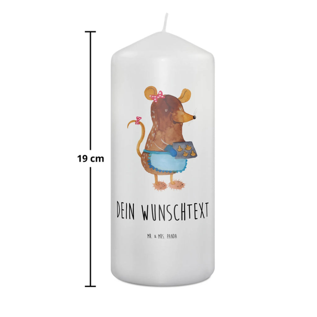 Personalisierte Kerze Maus Kekse Holz-Kerze Mit Namen, Andachtskerze Mit Namensgravur, Kerze Für Hochzeit Mit Namensgravur, Handgemachte Kerze Mit Wunschname, Fair-Trade-Kerze Mit Namensgravur, Tischkerze Mit Namensdruck, Taufekerze Mit Namensgravur, Gastgeschenk Kerze Mit Namen, Stabkerze Mit Gravur, Osterkerze Mit Namen, Bio-Kerze Mit Wunschname, Outdoor-Kerze Mit Namensgravur, Gartenkerze Mit Namen, Stumpenkerze Mit Namensgravur, Adventskerze Mit Wunschname, Votivkerze Mit Wunschname, Streukerze Mit Namensdruck, Blockkerze Mit Namensdruck, Kerze Mit Prägung Und Wunschname, Gedenkkerze Mit Namen, Kerzen-Set Mit Namensgravur, Glas-Kerze Mit Wunschname, Firmungskerze Mit Wunschname, Laternenkerze Mit Namensdruck, Duftkerze Mit Namen, Kerze Mit Namen, Weihnachtskerze Mit Namensgravur, Kerze Mit Spruch Und Namen, Teelicht Mit Namensdruck, Kommunionkerze Mit Namen, Bienenwachskerze Mit Wunschname, Personalisierte Kerze, Handgegossene Kerze Mit Namen, Kerze Für Geburtstag Mit Wunschname, Tafelkerze Mit Wunschname, LED-Kerze Mit Wunschname, Grabkerze Mit Namensgravur, Trauerkerze Mit Namen, Metall-Kerze Mit Namensgravur, Schwimmkerze Mit Namen, Stearinkerze Mit Gravur, Sojawachskerze Mit Namensdruck, Weihnachten, Winter, Weihnachtsdeko, Nikolaus, Advent, Heiligabend, Wintermotiv, Maus, Plätzchen, Backen, Chaosqueen, Weihnachtsbäckerei, Weihnachtskekse, Kekse