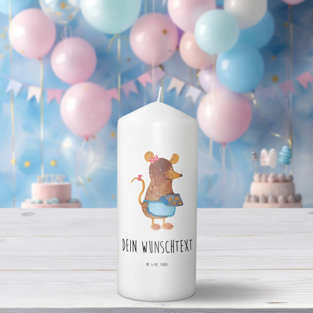 Personalisierte Kerze Maus Kekse Holz-Kerze Mit Namen, Andachtskerze Mit Namensgravur, Kerze Für Hochzeit Mit Namensgravur, Handgemachte Kerze Mit Wunschname, Fair-Trade-Kerze Mit Namensgravur, Tischkerze Mit Namensdruck, Taufekerze Mit Namensgravur, Gastgeschenk Kerze Mit Namen, Stabkerze Mit Gravur, Osterkerze Mit Namen, Bio-Kerze Mit Wunschname, Outdoor-Kerze Mit Namensgravur, Gartenkerze Mit Namen, Stumpenkerze Mit Namensgravur, Adventskerze Mit Wunschname, Votivkerze Mit Wunschname, Streukerze Mit Namensdruck, Blockkerze Mit Namensdruck, Kerze Mit Prägung Und Wunschname, Gedenkkerze Mit Namen, Kerzen-Set Mit Namensgravur, Glas-Kerze Mit Wunschname, Firmungskerze Mit Wunschname, Laternenkerze Mit Namensdruck, Duftkerze Mit Namen, Kerze Mit Namen, Weihnachtskerze Mit Namensgravur, Kerze Mit Spruch Und Namen, Teelicht Mit Namensdruck, Kommunionkerze Mit Namen, Bienenwachskerze Mit Wunschname, Personalisierte Kerze, Handgegossene Kerze Mit Namen, Kerze Für Geburtstag Mit Wunschname, Tafelkerze Mit Wunschname, LED-Kerze Mit Wunschname, Grabkerze Mit Namensgravur, Trauerkerze Mit Namen, Metall-Kerze Mit Namensgravur, Schwimmkerze Mit Namen, Stearinkerze Mit Gravur, Sojawachskerze Mit Namensdruck, Weihnachten, Winter, Weihnachtsdeko, Nikolaus, Advent, Heiligabend, Wintermotiv, Maus, Plätzchen, Backen, Chaosqueen, Weihnachtsbäckerei, Weihnachtskekse, Kekse