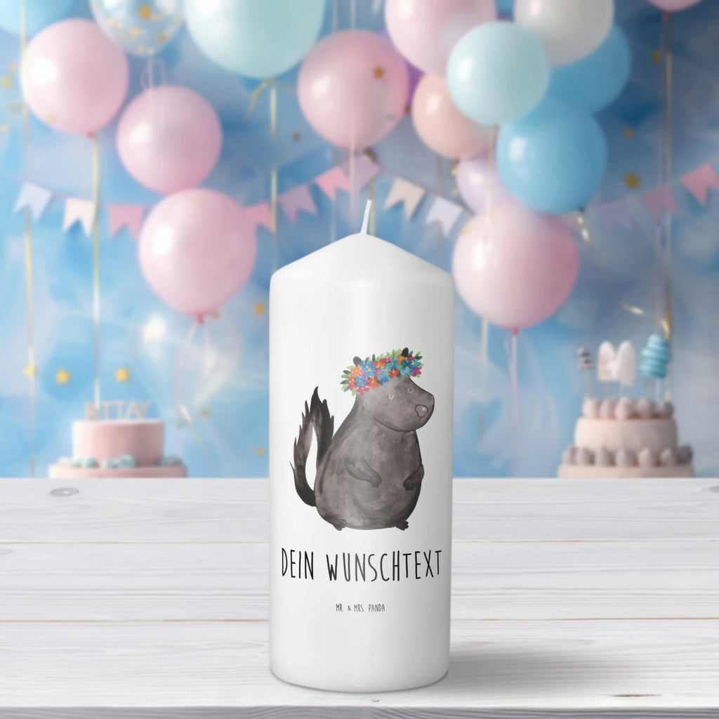 Personalised candle skunk Girl Trauerkerze Mit Namen, Bienenwachskerze Mit Wunschname, Tafelkerze Mit Wunschname, Stabkerze Mit Gravur, Kerze Für Geburtstag Mit Wunschname, Gartenkerze Mit Namen, Bio-Kerze Mit Wunschname, Gastgeschenk Kerze Mit Namen, Gedenkkerze Mit Namen, Tischkerze Mit Namensdruck, Streukerze Mit Namensdruck, Weihnachtskerze Mit Namensgravur, Andachtskerze Mit Namensgravur, Osterkerze Mit Namen, Laternenkerze Mit Namensdruck, Firmungskerze Mit Wunschname, Sojawachskerze Mit Namensdruck, Stearinkerze Mit Gravur, Kerze Für Hochzeit Mit Namensgravur, Grabkerze Mit Namensgravur, Kerze Mit Prägung Und Wunschname, Metall-Kerze Mit Namensgravur, Kommunionkerze Mit Namen, Handgemachte Kerze Mit Wunschname, LED-Kerze Mit Wunschname, Duftkerze Mit Namen, Kerze Mit Spruch Und Namen, Taufekerze Mit Namensgravur, Adventskerze Mit Wunschname, Glas-Kerze Mit Wunschname, Teelicht Mit Namensdruck, Stumpenkerze Mit Namensgravur, Schwimmkerze Mit Namen, Personalisierte Kerze, Votivkerze Mit Wunschname, Fair-Trade-Kerze Mit Namensgravur, Holz-Kerze Mit Namen, Outdoor-Kerze Mit Namensgravur, Blockkerze Mit Namensdruck, Handgegossene Kerze Mit Namen, Kerze Mit Namen, Kerzen-Set Mit Namensgravur, Stinktier, Skunk, Wildtier, Stinker, Yoga, Raubtier, Namaste, Stinki