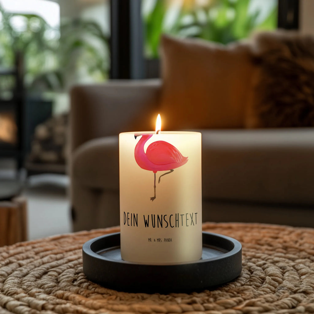 Personalizowana świeca Flamingo Klasyczny Bio-Kerze Mit Wunschname, Handgemachte Kerze Mit Wunschname, Laternenkerze Mit Namensdruck, Schwimmkerze Mit Namen, Firmungskerze Mit Wunschname, Kerze Mit Prägung Und Wunschname, Kerze Für Geburtstag Mit Wunschname, Kerze Mit Namen, Outdoor-Kerze Mit Namensgravur, Holz-Kerze Mit Namen, Weihnachtskerze Mit Namensgravur, Metall-Kerze Mit Namensgravur, Tafelkerze Mit Wunschname, Stumpenkerze Mit Namensgravur, Fair-Trade-Kerze Mit Namensgravur, Grabkerze Mit Namensgravur, Bienenwachskerze Mit Wunschname, Sojawachskerze Mit Namensdruck, Kerze Mit Spruch Und Namen, Kommunionkerze Mit Namen, Duftkerze Mit Namen, Personalisierte Kerze, Trauerkerze Mit Namen, Stearinkerze Mit Gravur, Teelicht Mit Namensdruck, Blockkerze Mit Namensdruck, Adventskerze Mit Wunschname, Kerze Für Hochzeit Mit Namensgravur, Gastgeschenk Kerze Mit Namen, Andachtskerze Mit Namensgravur, Gedenkkerze Mit Namen, Votivkerze Mit Wunschname, Streukerze Mit Namensdruck, Gartenkerze Mit Namen, LED-Kerze Mit Wunschname, Taufekerze Mit Namensgravur, Stabkerze Mit Gravur, Handgegossene Kerze Mit Namen, Kerzen-Set Mit Namensgravur, Glas-Kerze Mit Wunschname, Tischkerze Mit Namensdruck, Osterkerze Mit Namen, Flamingo, Freundinnen, für Mich, Tochter, Spruch, Einzigartig, Geschwister, Sohn, Stolz, Ich, Selbstliebe, Freundin, Außenseiter