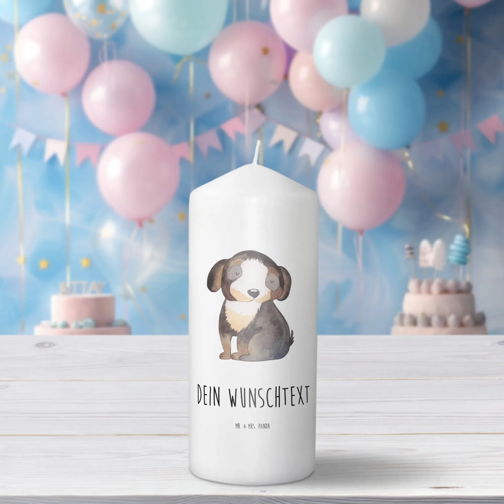 Personalisierte Kerze Hund entspannt Osterkerze Mit Namen, Stabkerze Mit Gravur, Kerze Mit Prägung Und Wunschname, Kerze Mit Spruch Und Namen, Handgegossene Kerze Mit Namen, Weihnachtskerze Mit Namensgravur, Kommunionkerze Mit Namen, Gedenkkerze Mit Namen, Laternenkerze Mit Namensdruck, Bienenwachskerze Mit Wunschname, Firmungskerze Mit Wunschname, Outdoor-Kerze Mit Namensgravur, Sojawachskerze Mit Namensdruck, Handgemachte Kerze Mit Wunschname, Teelicht Mit Namensdruck, Blockkerze Mit Namensdruck, Fair-Trade-Kerze Mit Namensgravur, Andachtskerze Mit Namensgravur, Personalisierte Kerze, Stearinkerze Mit Gravur, Bio-Kerze Mit Wunschname, Taufekerze Mit Namensgravur, Adventskerze Mit Wunschname, Votivkerze Mit Wunschname, LED-Kerze Mit Wunschname, Glas-Kerze Mit Wunschname, Tafelkerze Mit Wunschname, Kerzen-Set Mit Namensgravur, Metall-Kerze Mit Namensgravur, Grabkerze Mit Namensgravur, Kerze Für Hochzeit Mit Namensgravur, Streukerze Mit Namensdruck, Gastgeschenk Kerze Mit Namen, Gartenkerze Mit Namen, Tischkerze Mit Namensdruck, Schwimmkerze Mit Namen, Stumpenkerze Mit Namensgravur, Duftkerze Mit Namen, Holz-Kerze Mit Namen, Kerze Mit Namen, Kerze Für Geburtstag Mit Wunschname, Trauerkerze Mit Namen, Hund, Hundemotiv, Haustier, Hunderasse, Tierliebhaber, Hundebesitzer, Sprüche, Liebe, Hundeglück, Hundeliebe, schwarzer Hund