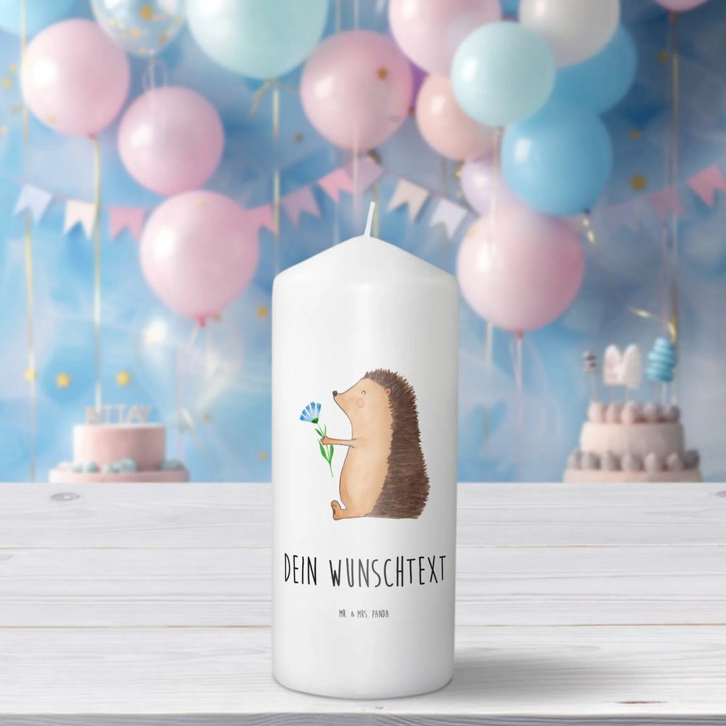 Personalisierte Kerze Igel mit Blume Kerze Für Geburtstag Mit Wunschname, Osterkerze Mit Namen, Stearinkerze Mit Gravur, Holz-Kerze Mit Namen, Blockkerze Mit Namensdruck, Handgegossene Kerze Mit Namen, LED-Kerze Mit Wunschname, Personalisierte Kerze, Votivkerze Mit Wunschname, Outdoor-Kerze Mit Namensgravur, Taufekerze Mit Namensgravur, Kerze Mit Prägung Und Wunschname, Grabkerze Mit Namensgravur, Kerze Mit Namen, Gastgeschenk Kerze Mit Namen, Schwimmkerze Mit Namen, Firmungskerze Mit Wunschname, Bienenwachskerze Mit Wunschname, Handgemachte Kerze Mit Wunschname, Stumpenkerze Mit Namensgravur, Metall-Kerze Mit Namensgravur, Duftkerze Mit Namen, Andachtskerze Mit Namensgravur, Bio-Kerze Mit Wunschname, Kerze Mit Spruch Und Namen, Adventskerze Mit Wunschname, Teelicht Mit Namensdruck, Sojawachskerze Mit Namensdruck, Kerzen-Set Mit Namensgravur, Gartenkerze Mit Namen, Tischkerze Mit Namensdruck, Laternenkerze Mit Namensdruck, Trauerkerze Mit Namen, Weihnachtskerze Mit Namensgravur, Fair-Trade-Kerze Mit Namensgravur, Gedenkkerze Mit Namen, Streukerze Mit Namensdruck, Glas-Kerze Mit Wunschname, Kerze Für Hochzeit Mit Namensgravur, Stabkerze Mit Gravur, Tafelkerze Mit Wunschname, Kommunionkerze Mit Namen, Lustige Sprüche, Tiere, Tiermotive, Gute Laune, Krankenhaus, Genesungswünsche, Igel, Besuch, Krankheit, Gute Besserung, krank