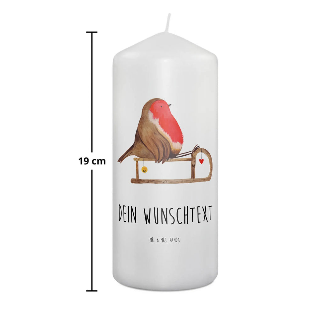Personalisierte Kerze Rotkehlchen Schlitten Glas-Kerze Mit Wunschname, Tafelkerze Mit Wunschname, Handgegossene Kerze Mit Namen, Laternenkerze Mit Namensdruck, Bio-Kerze Mit Wunschname, Osterkerze Mit Namen, Handgemachte Kerze Mit Wunschname, Andachtskerze Mit Namensgravur, Kerze Mit Namen, Blockkerze Mit Namensdruck, Trauerkerze Mit Namen, Sojawachskerze Mit Namensdruck, Streukerze Mit Namensdruck, Kerze Mit Prägung Und Wunschname, Firmungskerze Mit Wunschname, Grabkerze Mit Namensgravur, Gartenkerze Mit Namen, Stumpenkerze Mit Namensgravur, Outdoor-Kerze Mit Namensgravur, Stearinkerze Mit Gravur, Votivkerze Mit Wunschname, Kerzen-Set Mit Namensgravur, LED-Kerze Mit Wunschname, Duftkerze Mit Namen, Stabkerze Mit Gravur, Gastgeschenk Kerze Mit Namen, Kerze Für Geburtstag Mit Wunschname, Bienenwachskerze Mit Wunschname, Taufekerze Mit Namensgravur, Tischkerze Mit Namensdruck, Holz-Kerze Mit Namen, Kommunionkerze Mit Namen, Fair-Trade-Kerze Mit Namensgravur, Weihnachtskerze Mit Namensgravur, Schwimmkerze Mit Namen, Kerze Mit Spruch Und Namen, Kerze Für Hochzeit Mit Namensgravur, Adventskerze Mit Wunschname, Metall-Kerze Mit Namensgravur, Personalisierte Kerze, Teelicht Mit Namensdruck, Gedenkkerze Mit Namen, Winter, Weihnachten, Weihnachtsdeko, Nikolaus, Advent, Heiligabend, Wintermotiv, Schlitten, Vogel
