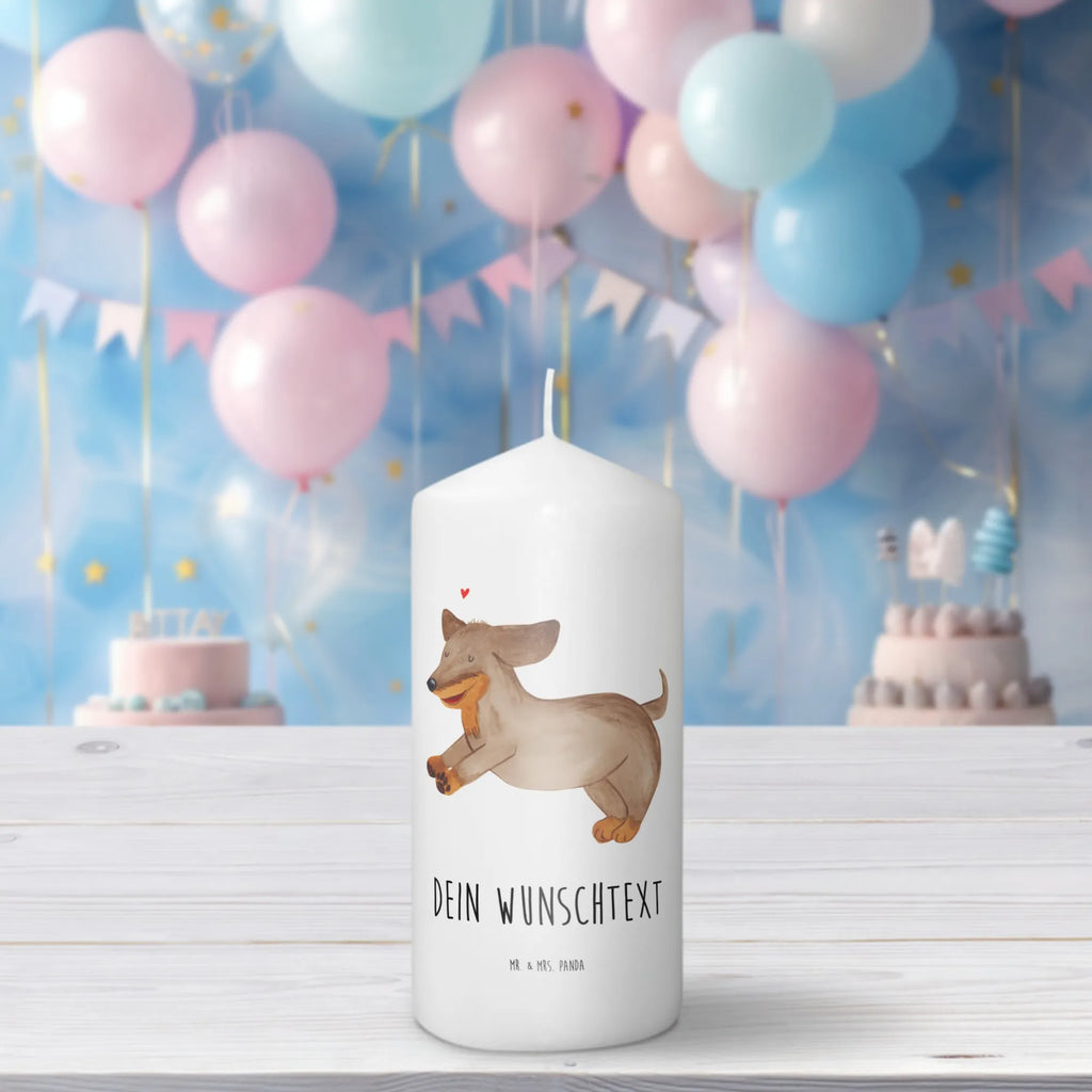 Personalisierte Kerze Hund Dackel Glas-Kerze Mit Wunschname, Adventskerze Mit Wunschname, Teelicht Mit Namensdruck, Osterkerze Mit Namen, Kerze Mit Prägung Und Wunschname, Firmungskerze Mit Wunschname, Stearinkerze Mit Gravur, Kerze Mit Namen, Holz-Kerze Mit Namen, Handgemachte Kerze Mit Wunschname, Stumpenkerze Mit Namensgravur, Weihnachtskerze Mit Namensgravur, Gartenkerze Mit Namen, Sojawachskerze Mit Namensdruck, Outdoor-Kerze Mit Namensgravur, Votivkerze Mit Wunschname, Metall-Kerze Mit Namensgravur, Tischkerze Mit Namensdruck, Kerze Mit Spruch Und Namen, Duftkerze Mit Namen, Laternenkerze Mit Namensdruck, Fair-Trade-Kerze Mit Namensgravur, LED-Kerze Mit Wunschname, Trauerkerze Mit Namen, Gedenkkerze Mit Namen, Gastgeschenk Kerze Mit Namen, Schwimmkerze Mit Namen, Kommunionkerze Mit Namen, Personalisierte Kerze, Grabkerze Mit Namensgravur, Bio-Kerze Mit Wunschname, Kerze Für Hochzeit Mit Namensgravur, Kerzen-Set Mit Namensgravur, Stabkerze Mit Gravur, Streukerze Mit Namensdruck, Taufekerze Mit Namensgravur, Handgegossene Kerze Mit Namen, Kerze Für Geburtstag Mit Wunschname, Andachtskerze Mit Namensgravur, Tafelkerze Mit Wunschname, Bienenwachskerze Mit Wunschname, Blockkerze Mit Namensdruck, Hund, Hundemotiv, Haustier, Hunderasse, Tierliebhaber, Hundebesitzer, Sprüche, happy dog, Dachshund, Dackel, Hunde