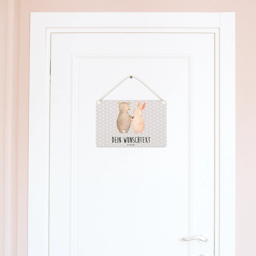 Personalisiertes Deko Schild Bär und Hase Umarmen Spruchschild Mit Wunschtext, Metallschild Personalisiert, Deko Wandtafel Mit Namen, Kleines Deko Schild Mit Wunschtext, Schild Mit Botschaft, Landhausstil Schild Mit Namen, Deko Schild Mit Herz Und Text, Deko Schild Für Freunde Mit Namen, Deko Schild Für Wohnzimmer Mit Wunschtext, Schild Zum Hinstellen Mit Text, Rustikales Deko Schild Personalisiert, Liebevoll Gestaltetes Deko Schild Mit Wunschtext, Holzschild Mit Wunschtext, Deko Schild Mit Wunschtext, Deko Schild Mit Namen, Großes Deko Schild Personalisiert, Deko Schild Für Garten Mit Wunschtext, Lustiges Deko Schild Mit Wunschtext, Deko Schild Mit Gravur, Türschild Mit Namen, Deko Schild Für Küche Personalisiert, Vintage Deko Schild Mit Gravur, Deko Schild Mit Blumenmotiv Und Gravur, Personalisiertes Deko Schild, Modernes Deko Schild Mit Text, Shabby Chic Schild Mit Wunschtext, Schild Zum Aufstellen Mit Wunschtext, Deko Schild Selbst Gestalten, Dekoschild Personalisiert, Schild Mit Individuellem Text, Deko Schild Für Flur Mit Gravur, Deko Schild Für Familie Mit Text, Geschenkidee Deko Schild Mit Text, Wandschild Mit Text, Deko Schild Mit Spruch, Deko Schild Für Balkon Mit Namen, Deko Schild Als Geschenk Personalisiert, Liebe, Partner, Freund, Freundin, Ehemann, Ehefrau, Heiraten, Verlobung, Heiratsantrag, Liebesgeschenk, Jahrestag, Hocheitstag, bester Freund, best friends, Bärchen, Freunde, Bär, Hase