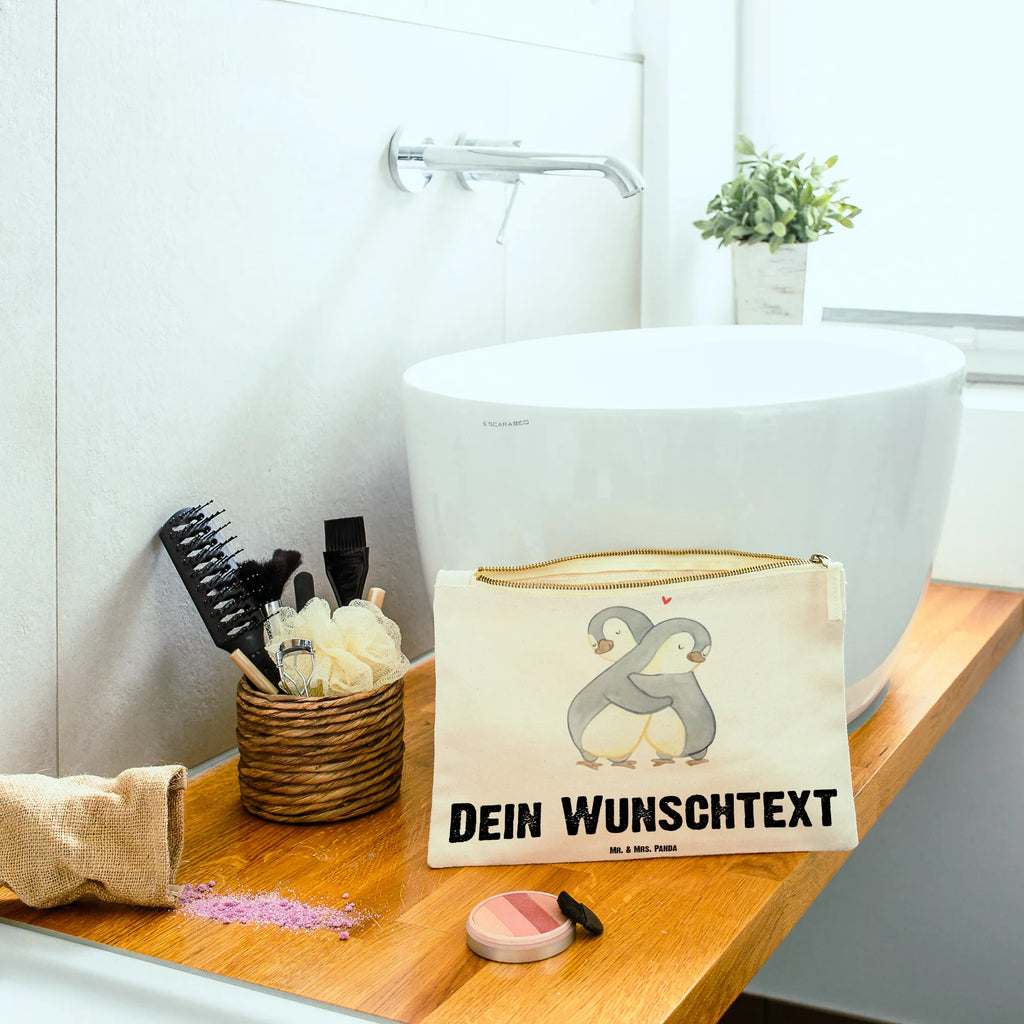 Personalisierte Schminktasche Pinguine Kuscheln Schminktasche Mit Reißverschluss Und Namen, Schminktäschchen Mit Initialen, Schminktasche Groß Mit Wunschtext, Schminktasche Für Unterwegs Mit Personalisierung, Schminktasche Für Mädchen Mit Wunschtext, Schminktasche Mit Muster Und Namen, Stiftetasche mit Wunschtext, Schminktasche Mit Wunschtext, Schminktasche Mit Fächern Personalisiert, Kosmetiktasche Für Handtasche Personalisiert, Schminktasche Geschenk Personalisiert, Schminktasche Zum Aufhängen Mit Name, Schminkbeutel Mit Gravur, Stifteaufbewahrung Personalisiert, Aufbewahrung Für Schminke Mit Namen, Kosmetiktasche Damen Mit Namen, Kosmetiktasche Personalisiert, Schminktasche Mit Namen, Schminktasche Stoff Mit Namen, Schminktasche Klein Personalisiert, Schminktasche Für Teenager Mit Namen, Schminktasche Blumen Mit Initialen, Schminktasche Tiermotiv Mit Namen, Schminktasche Reise Mit Namen, Kulturbeutel Damen Personalisiert, Kosmetiktasche Organizer Mit Wunschtext, Schminktasche Für Unterwegs Mit Wunschtext, Kosmetiktasche Zum Mitnehmen Mit Namen, Reise-Kosmetiktasche Mit Name, Personalisierte Schminktasche, Make-Up Tasche Mit Name, Schminktasche Leder Mit Gravur, Schminktasche Nachhaltig Mit Wunschtext, Freundin, Freund, Liebe, Liebesgeschenk, Jahrestag, Verlobung, Partner, Ehemann, Ehefrau, Heiraten, Heiratsantrag, Hocheitstag, Liebesbeweis, Geschenk für Frauen, Mitbringsel, Geschenk für Freundin, Valentinstag, für Männer, Hochzeitstag, Geschenk für Partner, für Ehemann
