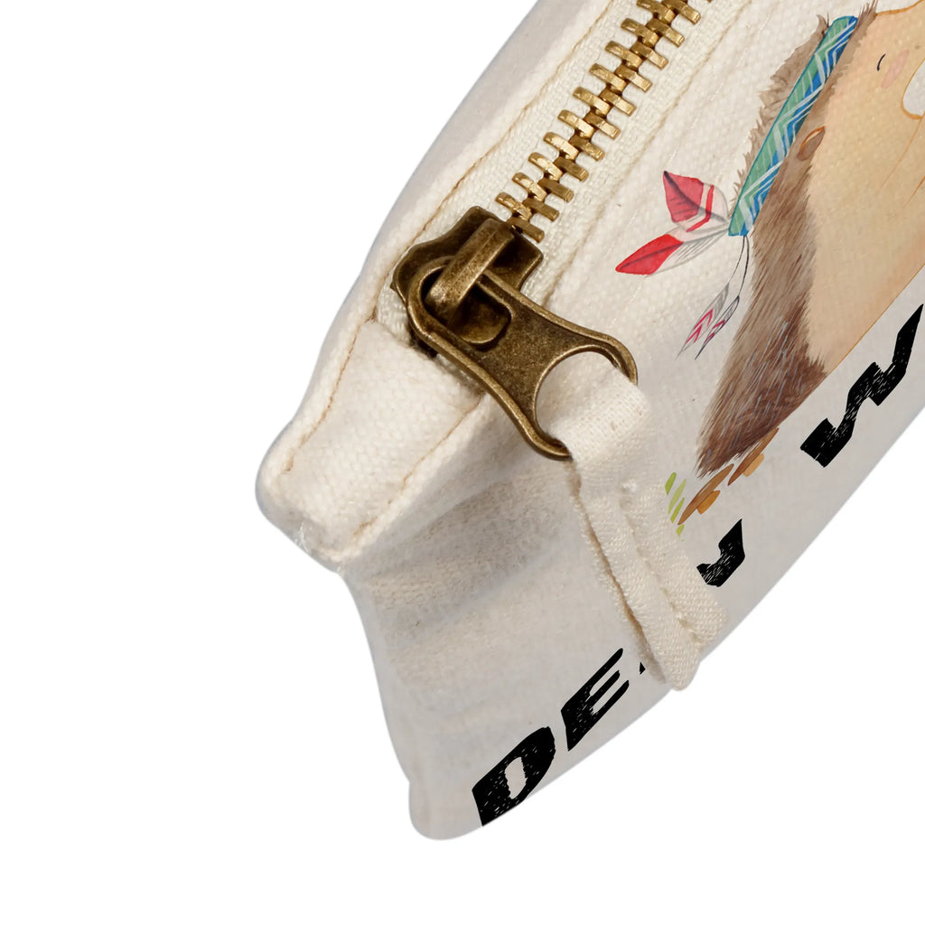 Personalised make-up bag Hedgehog feather headdress Schminktasche Zum Aufhängen Mit Name, Schminkbeutel Mit Gravur, Personalisierte Schminktasche, Schminktasche Mit Reißverschluss Und Namen, Schminktasche Mit Fächern Personalisiert, Kosmetiktasche Damen Mit Namen, Schminktasche Geschenk Personalisiert, Schminktasche Klein Personalisiert, Schminktasche Für Mädchen Mit Wunschtext, Schminktasche Blumen Mit Initialen, Schminktasche Für Unterwegs Mit Personalisierung, Kosmetiktasche Zum Mitnehmen Mit Namen, Schminktasche Groß Mit Wunschtext, Schminktasche Tiermotiv Mit Namen, Make-Up Tasche Mit Name, Reise-Kosmetiktasche Mit Name, Kosmetiktasche Organizer Mit Wunschtext, Schminktasche Für Teenager Mit Namen, Schminktasche Nachhaltig Mit Wunschtext, Schminktasche Stoff Mit Namen, Stifteaufbewahrung Personalisiert, Schminktäschchen Mit Initialen, Schminktasche Mit Muster Und Namen, Schminktasche Mit Namen, Kosmetiktasche Personalisiert, Kulturbeutel Damen Personalisiert, Schminktasche Für Unterwegs Mit Wunschtext, Kosmetiktasche Für Handtasche Personalisiert, Schminktasche Leder Mit Gravur, Aufbewahrung Für Schminke Mit Namen, Schminktasche Reise Mit Namen, Stiftetasche mit Wunschtext, Schminktasche Mit Wunschtext, Tiere, Waldtiere, Abenteuer, Indianer, Lagerfeuer, Camping, Igel