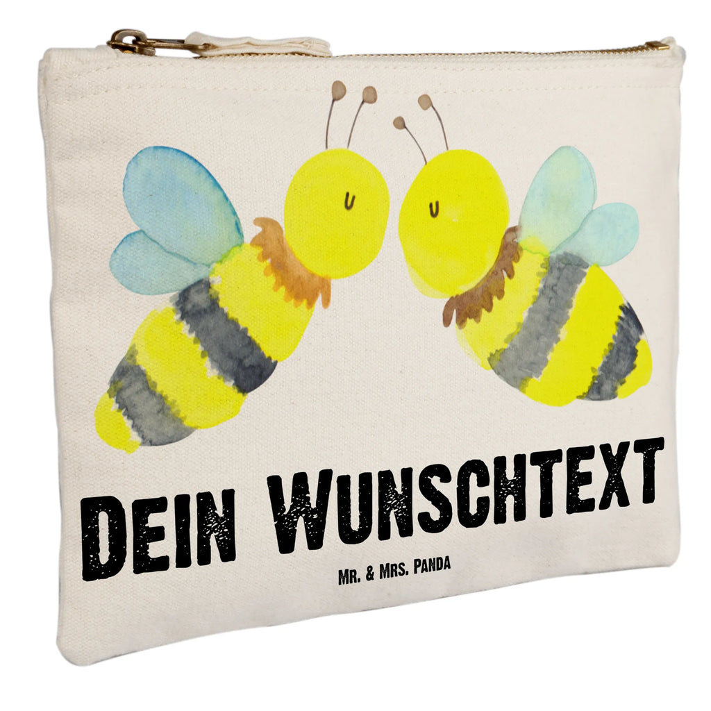 Personalisierte Schminktasche Biene Liebe Schminktasche Mit Namen, Schminktasche Leder Mit Gravur, Kosmetiktasche Personalisiert, Kosmetiktasche Damen Mit Namen, Kulturbeutel Damen Personalisiert, Make-Up Tasche Mit Name, Schminktasche Reise Mit Namen, Schminktasche Tiermotiv Mit Namen, Schminktasche Stoff Mit Namen, Schminktasche Mit Wunschtext, Schminktasche Für Mädchen Mit Wunschtext, Schminktasche Nachhaltig Mit Wunschtext, Kosmetiktasche Für Handtasche Personalisiert, Schminktasche Blumen Mit Initialen, Personalisierte Schminktasche, Schminktasche Mit Muster Und Namen, Schminktasche Für Teenager Mit Namen, Schminktasche Für Unterwegs Mit Wunschtext, Aufbewahrung Für Schminke Mit Namen, Kosmetiktasche Zum Mitnehmen Mit Namen, Schminktasche Für Unterwegs Mit Personalisierung, Schminktäschchen Mit Initialen, Schminktasche Mit Fächern Personalisiert, Stiftetasche mit Wunschtext, Kosmetiktasche Organizer Mit Wunschtext, Schminktasche Geschenk Personalisiert, Schminktasche Zum Aufhängen Mit Name, Stifteaufbewahrung Personalisiert, Schminktasche Groß Mit Wunschtext, Schminktasche Klein Personalisiert, Schminkbeutel Mit Gravur, Schminktasche Mit Reißverschluss Und Namen, Reise-Kosmetiktasche Mit Name, Biene, Wespe, Hummel
