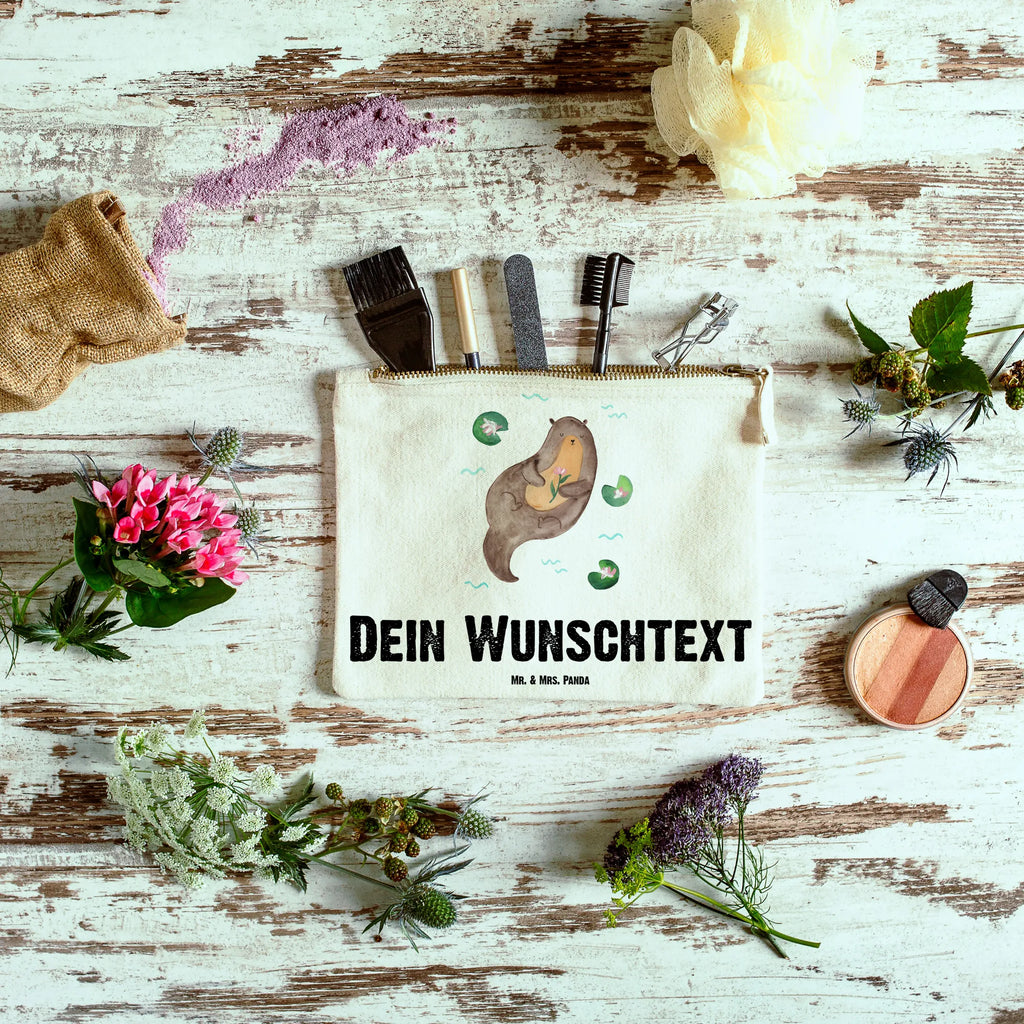 Personalised make-up bag otter Water Lily Schminktasche Geschenk Personalisiert, Schminktasche Mit Wunschtext, Personalisierte Schminktasche, Schminktasche Blumen Mit Initialen, Reise-Kosmetiktasche Mit Name, Schminktasche Mit Namen, Schminktasche Mit Reißverschluss Und Namen, Kosmetiktasche Für Handtasche Personalisiert, Schminktasche Tiermotiv Mit Namen, Schminktasche Für Unterwegs Mit Personalisierung, Schminkbeutel Mit Gravur, Schminktasche Mit Fächern Personalisiert, Kosmetiktasche Organizer Mit Wunschtext, Schminktasche Mit Muster Und Namen, Schminktasche Für Teenager Mit Namen, Stifteaufbewahrung Personalisiert, Make-Up Tasche Mit Name, Schminktasche Klein Personalisiert, Kosmetiktasche Damen Mit Namen, Kosmetiktasche Zum Mitnehmen Mit Namen, Kosmetiktasche Personalisiert, Schminktasche Groß Mit Wunschtext, Schminktasche Leder Mit Gravur, Kulturbeutel Damen Personalisiert, Schminktasche Für Unterwegs Mit Wunschtext, Stiftetasche mit Wunschtext, Schminktasche Für Mädchen Mit Wunschtext, Schminktasche Stoff Mit Namen, Aufbewahrung Für Schminke Mit Namen, Schminktasche Nachhaltig Mit Wunschtext, Schminktasche Reise Mit Namen, Schminktäschchen Mit Initialen, Schminktasche Zum Aufhängen Mit Name, Otter, Fischotter, Seeotter, Otter Seeotter See Otter