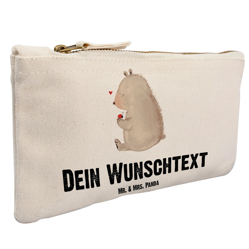 Personalisierte Schminktasche Bär Marienkäfer Kulturbeutel Damen Personalisiert, Stiftetasche mit Wunschtext, Kosmetiktasche Für Handtasche Personalisiert, Kosmetiktasche Organizer Mit Wunschtext, Schminkbeutel Mit Gravur, Schminktasche Mit Fächern Personalisiert, Schminktasche Für Unterwegs Mit Wunschtext, Schminktasche Mit Wunschtext, Schminktasche Für Mädchen Mit Wunschtext, Schminktasche Blumen Mit Initialen, Schminktasche Leder Mit Gravur, Schminktasche Zum Aufhängen Mit Name, Schminktasche Für Teenager Mit Namen, Schminktasche Klein Personalisiert, Schminktasche Mit Muster Und Namen, Stifteaufbewahrung Personalisiert, Kosmetiktasche Personalisiert, Aufbewahrung Für Schminke Mit Namen, Kosmetiktasche Damen Mit Namen, Reise-Kosmetiktasche Mit Name, Schminktasche Reise Mit Namen, Schminktasche Geschenk Personalisiert, Schminktasche Für Unterwegs Mit Personalisierung, Schminktasche Groß Mit Wunschtext, Kosmetiktasche Zum Mitnehmen Mit Namen, Schminktasche Nachhaltig Mit Wunschtext, Make-Up Tasche Mit Name, Schminktäschchen Mit Initialen, Schminktasche Stoff Mit Namen, Personalisierte Schminktasche, Schminktasche Tiermotiv Mit Namen, Schminktasche Mit Namen, Schminktasche Mit Reißverschluss Und Namen, Teddy, Bär, Teddybär, Motivation, Marienkäfer, Freiheit, Das Leben Ist schön, Liebe