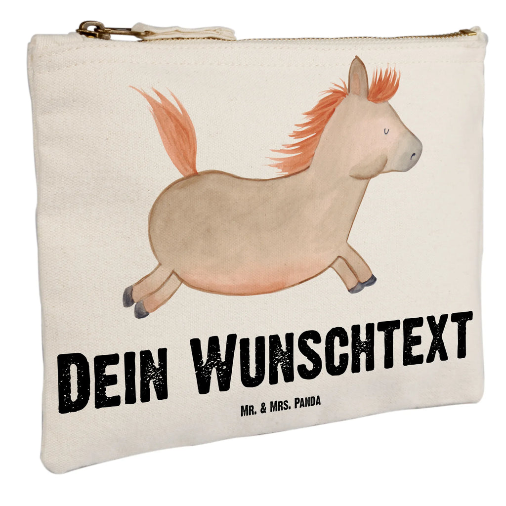 Personalisierte Schminktasche Pferd Springen Schminktasche Nachhaltig Mit Wunschtext, Schminktasche Für Unterwegs Mit Wunschtext, Schminktasche Stoff Mit Namen, Schminktasche Klein Personalisiert, Schminktasche Mit Reißverschluss Und Namen, Kulturbeutel Damen Personalisiert, Personalisierte Schminktasche, Aufbewahrung Für Schminke Mit Namen, Schminkbeutel Mit Gravur, Kosmetiktasche Für Handtasche Personalisiert, Schminktasche Tiermotiv Mit Namen, Schminktasche Mit Fächern Personalisiert, Schminktasche Mit Muster Und Namen, Schminktasche Leder Mit Gravur, Kosmetiktasche Personalisiert, Kosmetiktasche Damen Mit Namen, Schminktasche Reise Mit Namen, Schminktasche Zum Aufhängen Mit Name, Schminktasche Mit Namen, Schminktasche Für Unterwegs Mit Personalisierung, Make-Up Tasche Mit Name, Stiftetasche mit Wunschtext, Schminktasche Für Mädchen Mit Wunschtext, Reise-Kosmetiktasche Mit Name, Schminktasche Geschenk Personalisiert, Schminktasche Mit Wunschtext, Kosmetiktasche Organizer Mit Wunschtext, Stifteaufbewahrung Personalisiert, Kosmetiktasche Zum Mitnehmen Mit Namen, Schminktasche Für Teenager Mit Namen, Schminktäschchen Mit Initialen, Schminktasche Groß Mit Wunschtext, Schminktasche Blumen Mit Initialen, Bauernhof, Hoftiere, Landwirt, Landwirtin, Pony, Pferd, Ausreiten, Pferdebesitzer, Reiten, Stall, Pferdestall, Pferde