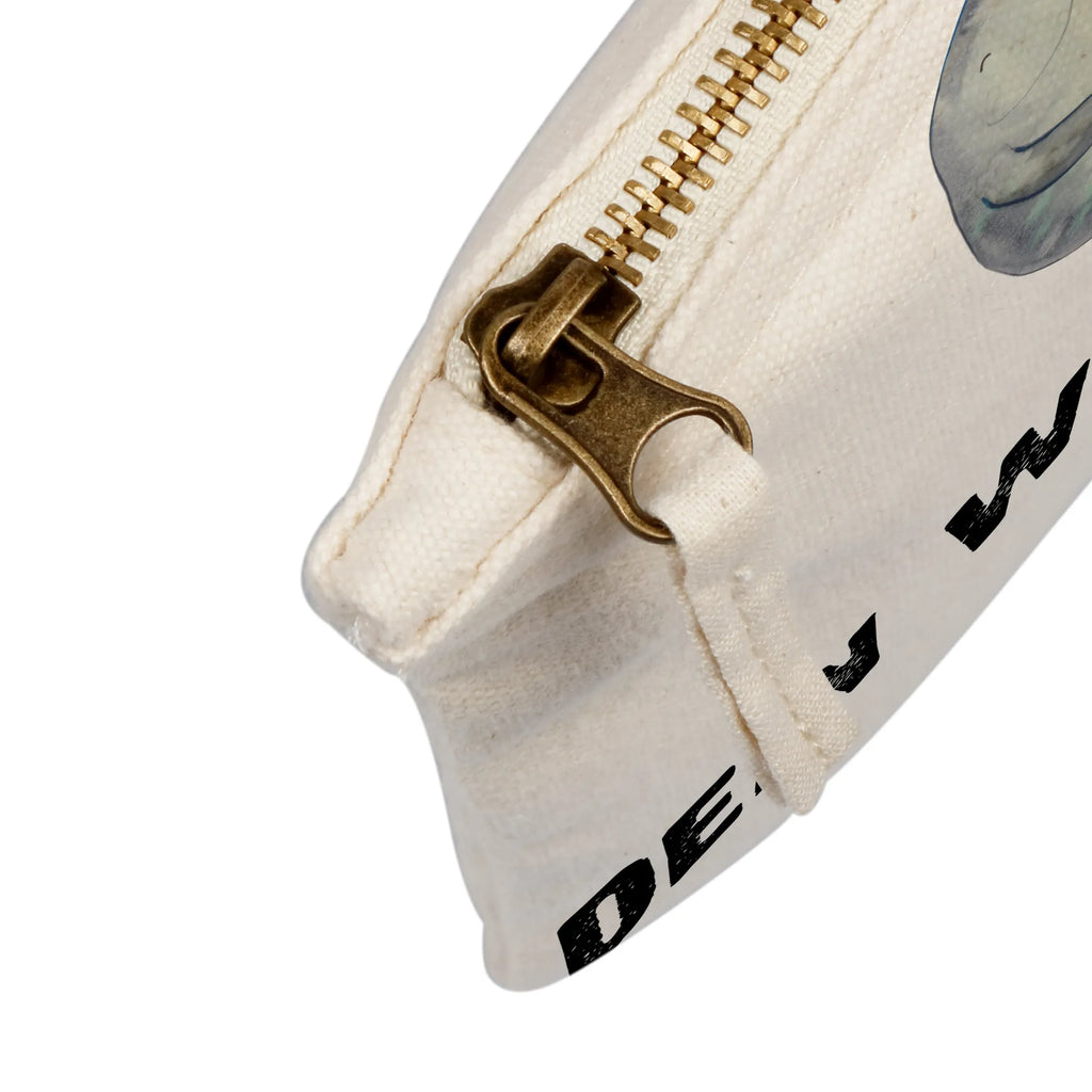 Personalised make-up bag manatee happy Schminktasche Stoff Mit Namen, Schminktasche Nachhaltig Mit Wunschtext, Schminktasche Groß Mit Wunschtext, Kulturbeutel Damen Personalisiert, Schminktasche Klein Personalisiert, Kosmetiktasche Organizer Mit Wunschtext, Schminktasche Mit Reißverschluss Und Namen, Kosmetiktasche Zum Mitnehmen Mit Namen, Schminktasche Reise Mit Namen, Stiftetasche mit Wunschtext, Schminktasche Geschenk Personalisiert, Schminktäschchen Mit Initialen, Aufbewahrung Für Schminke Mit Namen, Schminktasche Blumen Mit Initialen, Stifteaufbewahrung Personalisiert, Schminktasche Für Teenager Mit Namen, Schminktasche Mit Wunschtext, Schminktasche Mit Muster Und Namen, Make-Up Tasche Mit Name, Schminkbeutel Mit Gravur, Schminktasche Mit Fächern Personalisiert, Schminktasche Tiermotiv Mit Namen, Schminktasche Zum Aufhängen Mit Name, Schminktasche Leder Mit Gravur, Kosmetiktasche Für Handtasche Personalisiert, Schminktasche Für Mädchen Mit Wunschtext, Personalisierte Schminktasche, Schminktasche Für Unterwegs Mit Wunschtext, Schminktasche Für Unterwegs Mit Personalisierung, Reise-Kosmetiktasche Mit Name, Schminktasche Mit Namen, Kosmetiktasche Damen Mit Namen, Kosmetiktasche Personalisiert, Meer, Urlaub, Meerestiere, Seekühe, Zufrieden, Neuanfang, Selbstliebe, Respekt, Liebeskummer, Seekuh, Neustart, Freundin, Achtsamkeit