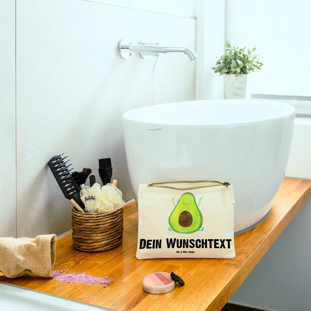 Personalisierte Schminktasche Avocado Glücklich Schminktasche Reise Mit Namen, Personalisierte Schminktasche, Kulturbeutel Damen Personalisiert, Schminktasche Groß Mit Wunschtext, Kosmetiktasche Damen Mit Namen, Stiftetasche mit Wunschtext, Schminktasche Für Unterwegs Mit Personalisierung, Schminktasche Mit Fächern Personalisiert, Schminktasche Für Teenager Mit Namen, Aufbewahrung Für Schminke Mit Namen, Schminktasche Klein Personalisiert, Stifteaufbewahrung Personalisiert, Schminktasche Mit Wunschtext, Make-Up Tasche Mit Name, Kosmetiktasche Zum Mitnehmen Mit Namen, Schminktasche Tiermotiv Mit Namen, Schminktasche Für Mädchen Mit Wunschtext, Schminktasche Mit Reißverschluss Und Namen, Schminktasche Zum Aufhängen Mit Name, Schminktasche Blumen Mit Initialen, Schminktasche Geschenk Personalisiert, Schminktasche Mit Namen, Schminktasche Mit Muster Und Namen, Schminktasche Nachhaltig Mit Wunschtext, Schminktasche Leder Mit Gravur, Schminktäschchen Mit Initialen, Schminktasche Stoff Mit Namen, Kosmetiktasche Für Handtasche Personalisiert, Kosmetiktasche Organizer Mit Wunschtext, Kosmetiktasche Personalisiert, Schminkbeutel Mit Gravur, Schminktasche Für Unterwegs Mit Wunschtext, Reise-Kosmetiktasche Mit Name, Avocado, Veggie, Vegan, Gesund, Chaos