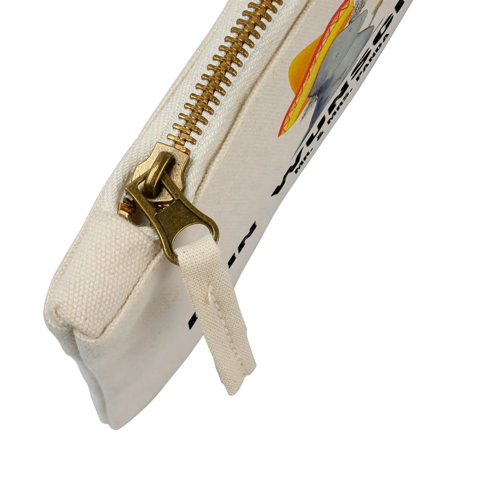 Personalised make-up bag axolotl tequila Schminktasche Für Mädchen Mit Wunschtext, Kosmetiktasche Organizer Mit Wunschtext, Kosmetiktasche Personalisiert, Schminktasche Tiermotiv Mit Namen, Schminktasche Mit Wunschtext, Schminktasche Für Teenager Mit Namen, Schminktasche Mit Namen, Schminktäschchen Mit Initialen, Schminktasche Für Unterwegs Mit Personalisierung, Schminktasche Reise Mit Namen, Schminktasche Geschenk Personalisiert, Personalisierte Schminktasche, Make-Up Tasche Mit Name, Stifteaufbewahrung Personalisiert, Kosmetiktasche Damen Mit Namen, Kosmetiktasche Zum Mitnehmen Mit Namen, Schminktasche Stoff Mit Namen, Schminktasche Zum Aufhängen Mit Name, Schminktasche Klein Personalisiert, Schminktasche Blumen Mit Initialen, Reise-Kosmetiktasche Mit Name, Schminktasche Nachhaltig Mit Wunschtext, Schminktasche Für Unterwegs Mit Wunschtext, Schminktasche Mit Fächern Personalisiert, Schminktasche Leder Mit Gravur, Schminkbeutel Mit Gravur, Stiftetasche mit Wunschtext, Kosmetiktasche Für Handtasche Personalisiert, Schminktasche Mit Muster Und Namen, Kulturbeutel Damen Personalisiert, Aufbewahrung Für Schminke Mit Namen, Schminktasche Mit Reißverschluss Und Namen, Schminktasche Groß Mit Wunschtext, Axolotl, Molch, Lurch, Feuerdrache, Schwanzlurch, Sombrero, Feuersalamander, Mexico, Lurche, Spruch, Motivation, Mexiko, Axolot, Tequila, Zitrone