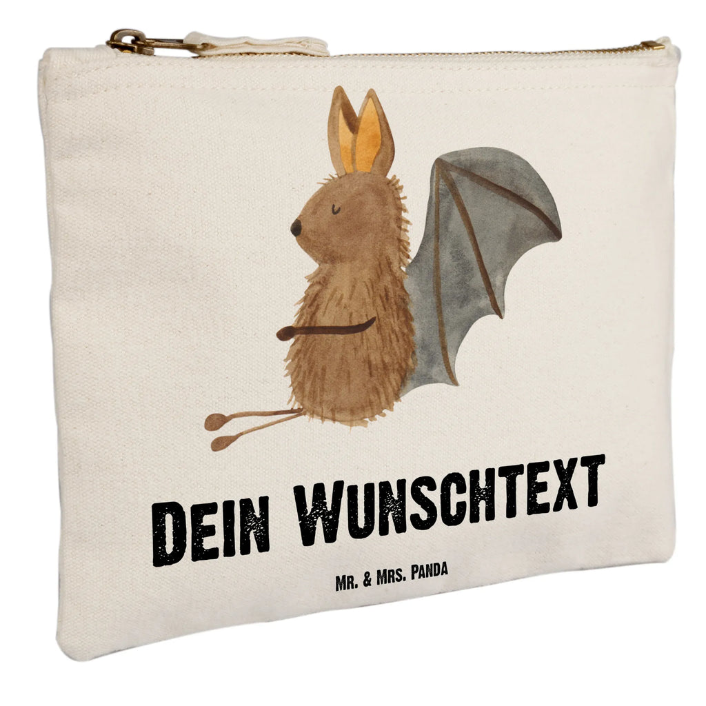 Personalisierte Schminktasche Fledermaus Sitzen Schminktasche Für Teenager Mit Namen, Schminktasche Groß Mit Wunschtext, Schminktasche Geschenk Personalisiert, Schminktasche Mit Reißverschluss Und Namen, Schminktäschchen Mit Initialen, Make-Up Tasche Mit Name, Schminktasche Leder Mit Gravur, Schminktasche Mit Namen, Kosmetiktasche Damen Mit Namen, Schminktasche Zum Aufhängen Mit Name, Schminktasche Nachhaltig Mit Wunschtext, Schminkbeutel Mit Gravur, Schminktasche Klein Personalisiert, Schminktasche Mit Fächern Personalisiert, Schminktasche Für Mädchen Mit Wunschtext, Reise-Kosmetiktasche Mit Name, Stiftetasche mit Wunschtext, Schminktasche Mit Muster Und Namen, Schminktasche Reise Mit Namen, Schminktasche Mit Wunschtext, Kosmetiktasche Organizer Mit Wunschtext, Aufbewahrung Für Schminke Mit Namen, Schminktasche Tiermotiv Mit Namen, Stifteaufbewahrung Personalisiert, Schminktasche Für Unterwegs Mit Wunschtext, Kosmetiktasche Für Handtasche Personalisiert, Schminktasche Stoff Mit Namen, Kosmetiktasche Zum Mitnehmen Mit Namen, Kosmetiktasche Personalisiert, Schminktasche Blumen Mit Initialen, Personalisierte Schminktasche, Schminktasche Für Unterwegs Mit Personalisierung, Kulturbeutel Damen Personalisiert, Tiermotive, Gute Laune, lustige Sprüche, Tiere, Fledermäuse, entspannen, Motivation, Fledermaus