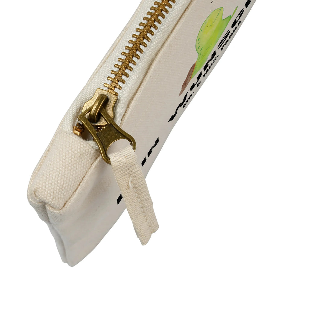 Personalised make-up bag tortoise Pipes Kosmetiktasche Organizer Mit Wunschtext, Schminktasche Geschenk Personalisiert, Kosmetiktasche Damen Mit Namen, Kosmetiktasche Zum Mitnehmen Mit Namen, Schminktasche Zum Aufhängen Mit Name, Schminktasche Für Unterwegs Mit Wunschtext, Aufbewahrung Für Schminke Mit Namen, Schminktasche Mit Fächern Personalisiert, Schminktasche Tiermotiv Mit Namen, Schminktasche Mit Namen, Schminktasche Klein Personalisiert, Schminktäschchen Mit Initialen, Make-Up Tasche Mit Name, Schminktasche Für Mädchen Mit Wunschtext, Schminktasche Mit Muster Und Namen, Stiftetasche mit Wunschtext, Schminktasche Nachhaltig Mit Wunschtext, Schminkbeutel Mit Gravur, Personalisierte Schminktasche, Schminktasche Stoff Mit Namen, Schminktasche Mit Reißverschluss Und Namen, Kosmetiktasche Personalisiert, Reise-Kosmetiktasche Mit Name, Schminktasche Mit Wunschtext, Schminktasche Für Teenager Mit Namen, Kosmetiktasche Für Handtasche Personalisiert, Schminktasche Reise Mit Namen, Kulturbeutel Damen Personalisiert, Schminktasche Leder Mit Gravur, Schminktasche Groß Mit Wunschtext, Stifteaufbewahrung Personalisiert, Schminktasche Blumen Mit Initialen, Schminktasche Für Unterwegs Mit Personalisierung, Schildkröte, Motivation, Fröhlich, Lebensfreude, Glück, Depression, Schildkröten, Trennung, Neuanfang, Schildi