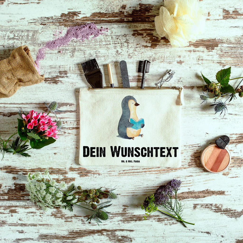 Personalised make-up bag Penguin A book Schminktäschchen Mit Initialen, Schminkbeutel Mit Gravur, Schminktasche Mit Fächern Personalisiert, Schminktasche Für Teenager Mit Namen, Kulturbeutel Damen Personalisiert, Kosmetiktasche Organizer Mit Wunschtext, Schminktasche Leder Mit Gravur, Schminktasche Zum Aufhängen Mit Name, Stiftetasche mit Wunschtext, Schminktasche Stoff Mit Namen, Kosmetiktasche Damen Mit Namen, Schminktasche Blumen Mit Initialen, Schminktasche Mit Reißverschluss Und Namen, Schminktasche Für Unterwegs Mit Wunschtext, Kosmetiktasche Personalisiert, Schminktasche Geschenk Personalisiert, Schminktasche Mit Muster Und Namen, Schminktasche Für Unterwegs Mit Personalisierung, Personalisierte Schminktasche, Aufbewahrung Für Schminke Mit Namen, Schminktasche Mit Wunschtext, Make-Up Tasche Mit Name, Kosmetiktasche Für Handtasche Personalisiert, Schminktasche Groß Mit Wunschtext, Schminktasche Klein Personalisiert, Reise-Kosmetiktasche Mit Name, Kosmetiktasche Zum Mitnehmen Mit Namen, Schminktasche Tiermotiv Mit Namen, Schminktasche Nachhaltig Mit Wunschtext, Stifteaufbewahrung Personalisiert, Schminktasche Reise Mit Namen, Schminktasche Mit Namen, Schminktasche Für Mädchen Mit Wunschtext, Pinguin, Buch, Ferien, Pinguine, Urlaub, Nichtstun, Faulenzen, Bücherwurm, Lesen, Freizeit