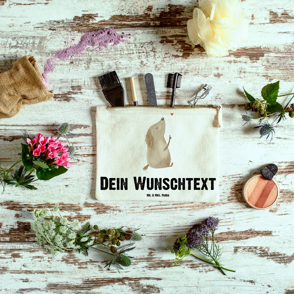 Personalisierte Schminktasche Hund Liebe Schminktasche Für Unterwegs Mit Wunschtext, Personalisierte Schminktasche, Schminktasche Groß Mit Wunschtext, Schminktasche Zum Aufhängen Mit Name, Schminktasche Für Mädchen Mit Wunschtext, Stiftetasche mit Wunschtext, Schminktasche Mit Wunschtext, Schminktasche Leder Mit Gravur, Schminktasche Blumen Mit Initialen, Schminktasche Nachhaltig Mit Wunschtext, Schminktasche Tiermotiv Mit Namen, Make-Up Tasche Mit Name, Schminktasche Stoff Mit Namen, Schminktasche Für Unterwegs Mit Personalisierung, Schminktasche Für Teenager Mit Namen, Schminktasche Mit Fächern Personalisiert, Kosmetiktasche Zum Mitnehmen Mit Namen, Schminktasche Reise Mit Namen, Kosmetiktasche Organizer Mit Wunschtext, Kosmetiktasche Personalisiert, Kosmetiktasche Damen Mit Namen, Schminktasche Geschenk Personalisiert, Aufbewahrung Für Schminke Mit Namen, Schminkbeutel Mit Gravur, Schminktasche Klein Personalisiert, Schminktasche Mit Muster Und Namen, Schminktasche Mit Namen, Stifteaufbewahrung Personalisiert, Schminktäschchen Mit Initialen, Schminktasche Mit Reißverschluss Und Namen, Kulturbeutel Damen Personalisiert, Reise-Kosmetiktasche Mit Name, Kosmetiktasche Für Handtasche Personalisiert, Sprüche, Hund, Hunderasse, Hundebesitzer, Hundemotiv, Haustier, Tierliebhaber, Hunde, Frauchen, Liebe, Hundeliebe, Hundeglück