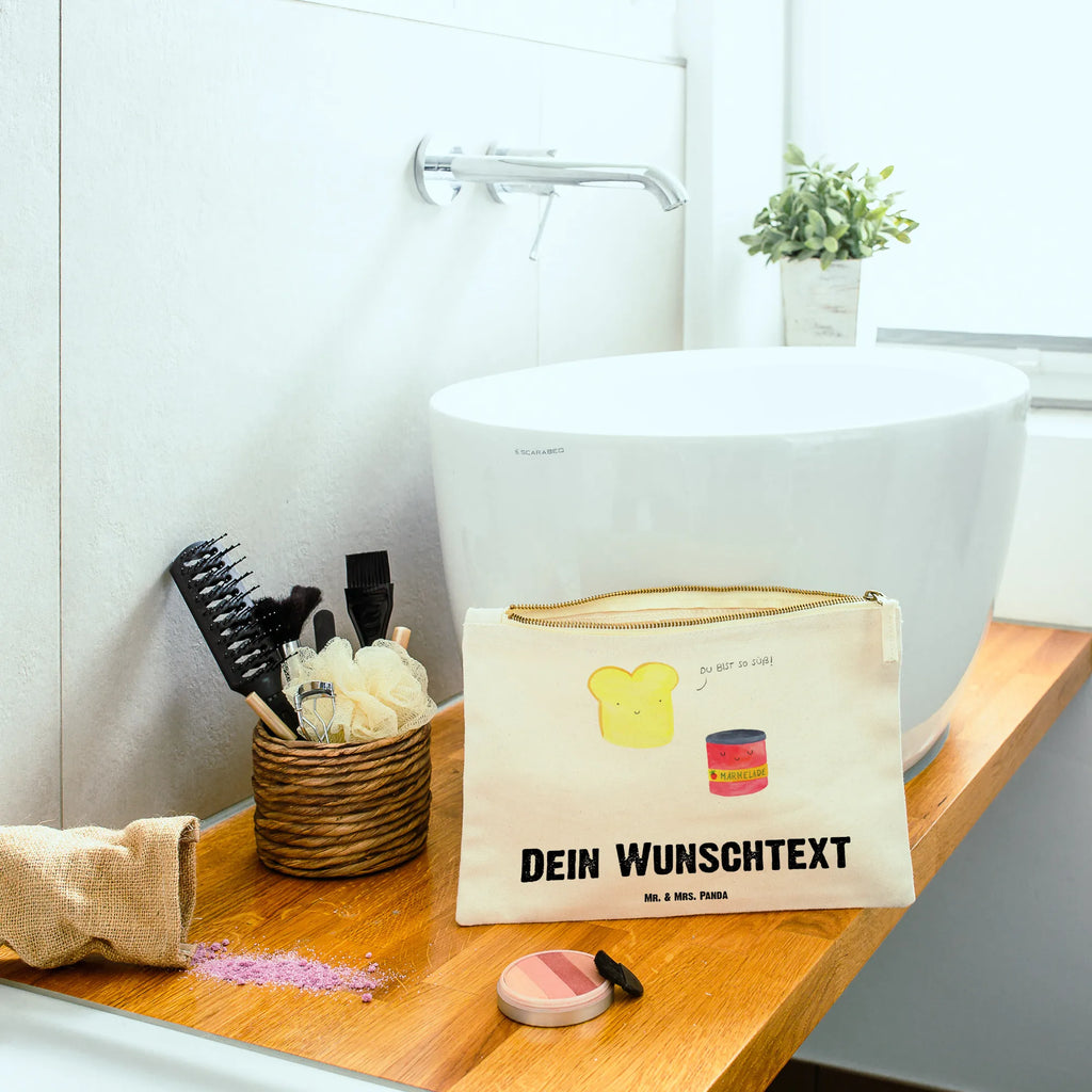 Personalised make-up bag toast jam Kosmetiktasche Zum Mitnehmen Mit Namen, Schminktasche Mit Namen, Reise-Kosmetiktasche Mit Name, Aufbewahrung Für Schminke Mit Namen, Schminktasche Für Teenager Mit Namen, Personalisierte Schminktasche, Schminktasche Für Mädchen Mit Wunschtext, Kosmetiktasche Damen Mit Namen, Schminktasche Mit Reißverschluss Und Namen, Schminktasche Reise Mit Namen, Schminktasche Leder Mit Gravur, Kosmetiktasche Personalisiert, Stifteaufbewahrung Personalisiert, Kosmetiktasche Organizer Mit Wunschtext, Stiftetasche mit Wunschtext, Schminktäschchen Mit Initialen, Kulturbeutel Damen Personalisiert, Schminkbeutel Mit Gravur, Schminktasche Für Unterwegs Mit Personalisierung, Schminktasche Mit Fächern Personalisiert, Schminktasche Mit Muster Und Namen, Schminktasche Zum Aufhängen Mit Name, Schminktasche Groß Mit Wunschtext, Make-Up Tasche Mit Name, Schminktasche Mit Wunschtext, Schminktasche Nachhaltig Mit Wunschtext, Schminktasche Klein Personalisiert, Schminktasche Blumen Mit Initialen, Schminktasche Stoff Mit Namen, Schminktasche Geschenk Personalisiert, Kosmetiktasche Für Handtasche Personalisiert, Schminktasche Tiermotiv Mit Namen, Schminktasche Für Unterwegs Mit Wunschtext, Tiermotive, Gute Laune, lustige Sprüche, Tiere, Küche Deko, süße Postkarte, Toast, Dreamteam, Marmelade, Frühstück Einladung, Brot, Toastbrot, Küche Spruch, süß