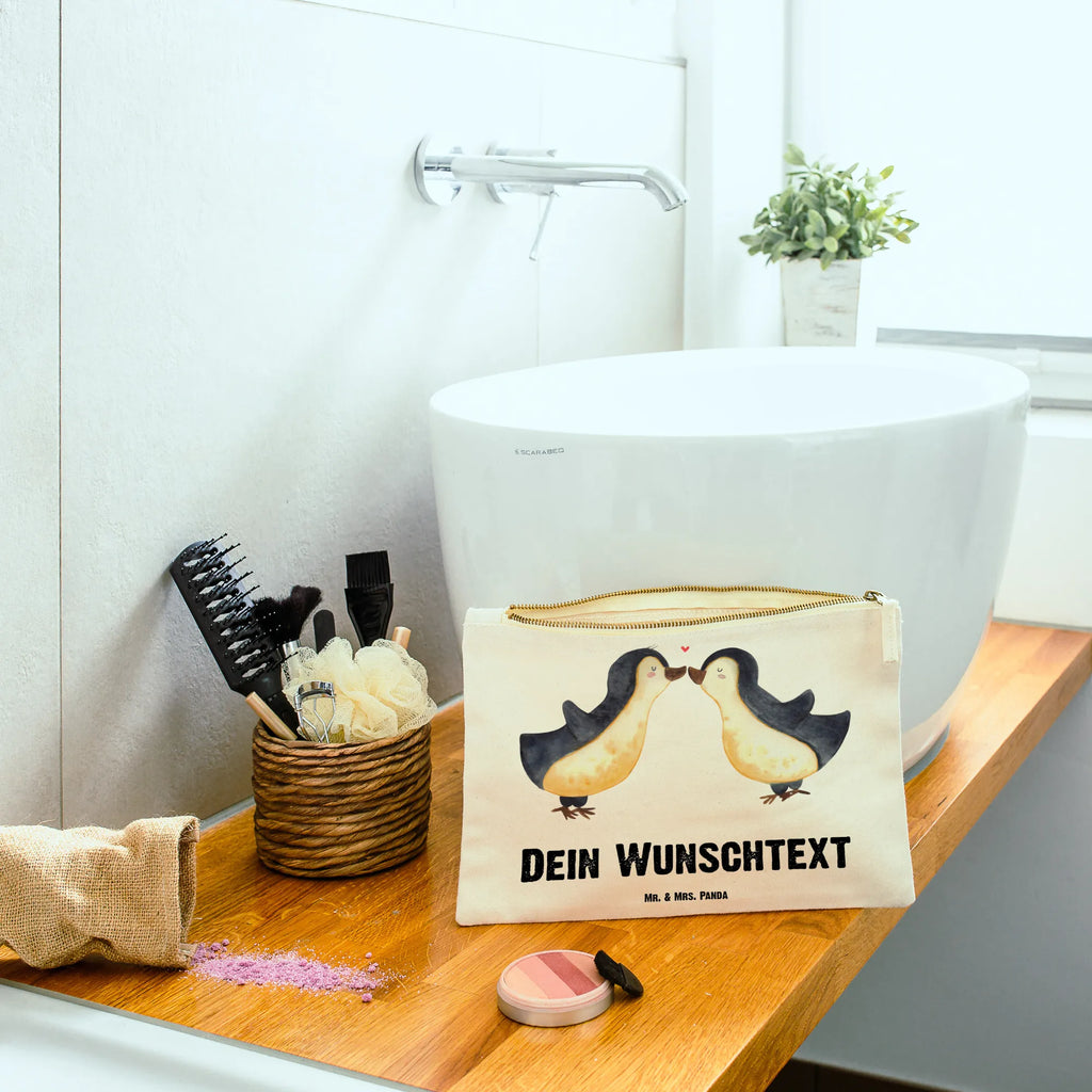 Personalizowana kosmetyczka Pingwin Miłość Schminktasche Für Unterwegs Mit Personalisierung, Reise-Kosmetiktasche Mit Name, Schminktasche Zum Aufhängen Mit Name, Stifteaufbewahrung Personalisiert, Make-Up Tasche Mit Name, Personalisierte Schminktasche, Kosmetiktasche Personalisiert, Schminktasche Mit Wunschtext, Schminktasche Mit Namen, Kosmetiktasche Zum Mitnehmen Mit Namen, Aufbewahrung Für Schminke Mit Namen, Schminktasche Geschenk Personalisiert, Schminktasche Mit Fächern Personalisiert, Kosmetiktasche Für Handtasche Personalisiert, Schminktasche Klein Personalisiert, Schminkbeutel Mit Gravur, Schminktasche Stoff Mit Namen, Schminktasche Blumen Mit Initialen, Schminktasche Für Teenager Mit Namen, Schminktasche Für Unterwegs Mit Wunschtext, Kulturbeutel Damen Personalisiert, Schminktasche Mit Muster Und Namen, Kosmetiktasche Damen Mit Namen, Schminktasche Leder Mit Gravur, Schminktasche Reise Mit Namen, Schminktasche Mit Reißverschluss Und Namen, Schminktasche Für Mädchen Mit Wunschtext, Kosmetiktasche Organizer Mit Wunschtext, Stiftetasche mit Wunschtext, Schminktasche Groß Mit Wunschtext, Schminktasche Nachhaltig Mit Wunschtext, Schminktäschchen Mit Initialen, Schminktasche Tiermotiv Mit Namen, Liebe, Partner, Freund, Freundin, Ehemann, Ehefrau, Heiraten, Verlobung, Heiratsantrag, Liebesgeschenk, Jahrestag, Hocheitstag, Pinguin, Pinguine, Pärchen. Liebespaar, Love, Verlobter, Pinguin Paar, Hochzeitstag, Hochzeit, Verlobte, Pinguin Liebe, Liebesspruch, Geschenk Hochzeitstag, Liebesbeweis, Geschenkidee, Gastgeschenk, Geschenk Freund, Paar, Pinguinpaar, Geschenk Freundin