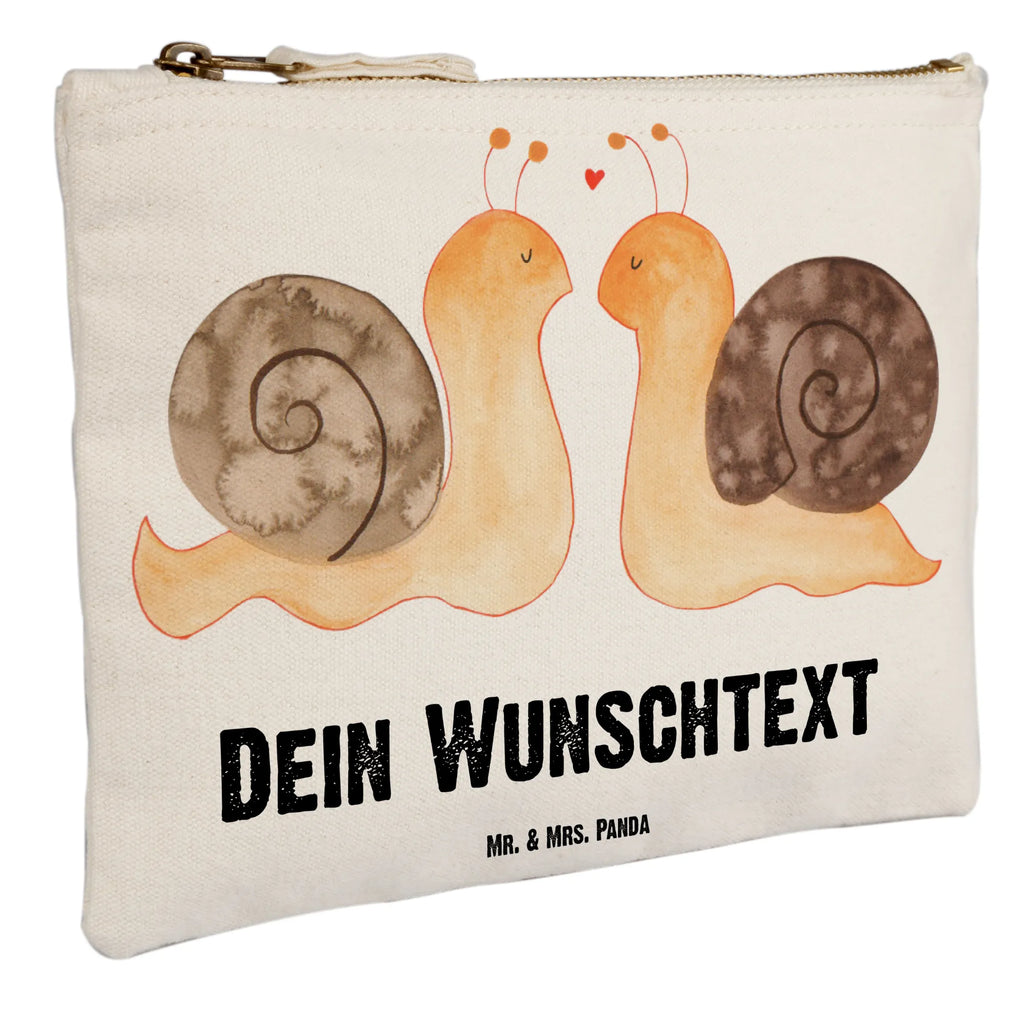 Personalised make-up bag Snails in love Kulturbeutel Damen Personalisiert, Schminktasche Für Teenager Mit Namen, Kosmetiktasche Organizer Mit Wunschtext, Schminktasche Groß Mit Wunschtext, Schminktasche Tiermotiv Mit Namen, Schminktasche Stoff Mit Namen, Schminktäschchen Mit Initialen, Make-Up Tasche Mit Name, Schminktasche Nachhaltig Mit Wunschtext, Schminktasche Klein Personalisiert, Schminktasche Mit Namen, Schminktasche Mit Reißverschluss Und Namen, Schminktasche Mit Fächern Personalisiert, Kosmetiktasche Für Handtasche Personalisiert, Kosmetiktasche Zum Mitnehmen Mit Namen, Schminktasche Leder Mit Gravur, Schminktasche Für Unterwegs Mit Personalisierung, Schminktasche Mit Wunschtext, Schminktasche Reise Mit Namen, Schminkbeutel Mit Gravur, Reise-Kosmetiktasche Mit Name, Schminktasche Für Mädchen Mit Wunschtext, Schminktasche Blumen Mit Initialen, Kosmetiktasche Damen Mit Namen, Schminktasche Zum Aufhängen Mit Name, Personalisierte Schminktasche, Aufbewahrung Für Schminke Mit Namen, Schminktasche Mit Muster Und Namen, Stifteaufbewahrung Personalisiert, Kosmetiktasche Personalisiert, Schminktasche Für Unterwegs Mit Wunschtext, Stiftetasche mit Wunschtext, Schminktasche Geschenk Personalisiert, Freundin, Freund, Liebe, Liebesgeschenk, Jahrestag, Verlobung, Partner, Ehemann, Ehefrau, Heiraten, Heiratsantrag, Hocheitstag