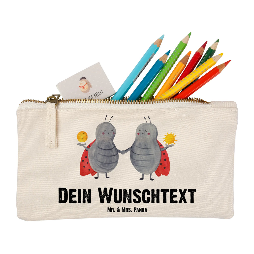 Personalisierte Schminktasche Sternzeichen Zwilling Make-Up Tasche Mit Name, Schminkbeutel Mit Gravur, Schminktasche Geschenk Personalisiert, Reise-Kosmetiktasche Mit Name, Schminktasche Klein Personalisiert, Schminktasche Nachhaltig Mit Wunschtext, Schminktasche Leder Mit Gravur, Personalisierte Schminktasche, Schminktasche Für Teenager Mit Namen, Schminktasche Mit Wunschtext, Stifteaufbewahrung Personalisiert, Kosmetiktasche Für Handtasche Personalisiert, Stiftetasche mit Wunschtext, Schminktasche Für Unterwegs Mit Personalisierung, Schminktasche Mit Muster Und Namen, Kosmetiktasche Damen Mit Namen, Schminktasche Für Unterwegs Mit Wunschtext, Schminktasche Blumen Mit Initialen, Kosmetiktasche Organizer Mit Wunschtext, Schminktasche Stoff Mit Namen, Schminktasche Groß Mit Wunschtext, Schminktasche Mit Fächern Personalisiert, Kosmetiktasche Zum Mitnehmen Mit Namen, Schminktasche Mit Reißverschluss Und Namen, Kosmetiktasche Personalisiert, Schminktasche Für Mädchen Mit Wunschtext, Schminktasche Zum Aufhängen Mit Name, Kulturbeutel Damen Personalisiert, Schminktasche Mit Namen, Schminktäschchen Mit Initialen, Schminktasche Tiermotiv Mit Namen, Schminktasche Reise Mit Namen, Aufbewahrung Für Schminke Mit Namen, Sternzeichen, Tierkreiszeichen, Horoskop, Astrologie, Aszendent, Zwilling Geschenk, Geschenk Mai, Glückskäfer, Zwilling Sternzeichen, Zwillingsbruder, Geburtstag Mai, Marienkäfer, Zwillingsschwester, Geschenk Juni, Zwillinge