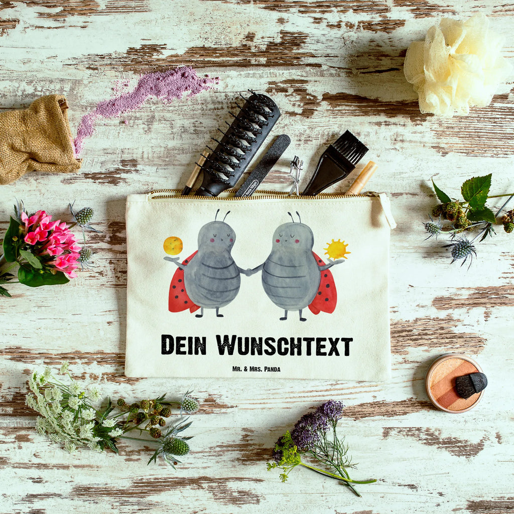 Personalisierte Schminktasche Sternzeichen Zwilling Make-Up Tasche Mit Name, Schminkbeutel Mit Gravur, Schminktasche Geschenk Personalisiert, Reise-Kosmetiktasche Mit Name, Schminktasche Klein Personalisiert, Schminktasche Nachhaltig Mit Wunschtext, Schminktasche Leder Mit Gravur, Personalisierte Schminktasche, Schminktasche Für Teenager Mit Namen, Schminktasche Mit Wunschtext, Stifteaufbewahrung Personalisiert, Kosmetiktasche Für Handtasche Personalisiert, Stiftetasche mit Wunschtext, Schminktasche Für Unterwegs Mit Personalisierung, Schminktasche Mit Muster Und Namen, Kosmetiktasche Damen Mit Namen, Schminktasche Für Unterwegs Mit Wunschtext, Schminktasche Blumen Mit Initialen, Kosmetiktasche Organizer Mit Wunschtext, Schminktasche Stoff Mit Namen, Schminktasche Groß Mit Wunschtext, Schminktasche Mit Fächern Personalisiert, Kosmetiktasche Zum Mitnehmen Mit Namen, Schminktasche Mit Reißverschluss Und Namen, Kosmetiktasche Personalisiert, Schminktasche Für Mädchen Mit Wunschtext, Schminktasche Zum Aufhängen Mit Name, Kulturbeutel Damen Personalisiert, Schminktasche Mit Namen, Schminktäschchen Mit Initialen, Schminktasche Tiermotiv Mit Namen, Schminktasche Reise Mit Namen, Aufbewahrung Für Schminke Mit Namen, Sternzeichen, Tierkreiszeichen, Horoskop, Astrologie, Aszendent, Zwilling Geschenk, Geschenk Mai, Glückskäfer, Zwilling Sternzeichen, Zwillingsbruder, Geburtstag Mai, Marienkäfer, Zwillingsschwester, Geschenk Juni, Zwillinge