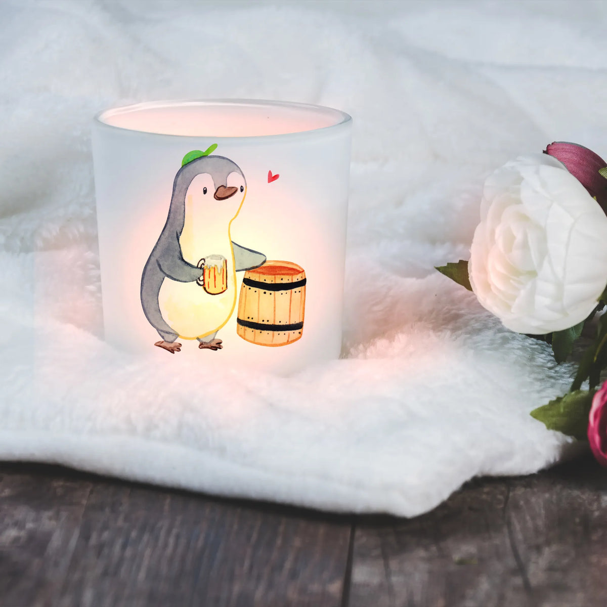 Personalisiertes Windlicht Pinguin Bester Trinkbruder der Welt Teelichthalter personalisiert, Deko Windlicht personalisiert, Personalisiertes Teelichtglas, Teelichtglas personalisiert, Teelichtglas mit Namen, Windlicht Glas mit Wunschtext, Personalisierte Geschenke Windlicht, Windglas, Windlicht personalisiert, Teelichthalter mit Namen, Windlicht Glas personalisiert, Personalisierte Laterne, Windlicht Dekoration mit Namen, Kerzenglas mit Namen, Individualisiertes Windlicht, Personalisiertes Windlicht, Teelicht Glas mit Namen, Teelichtglas personalisierbar, Windlicht mit Wunschtext, Personalisiertes Kerzenglas, Windlicht mit Namen, Teelichthalter Glas personalisiert, Teelichthalter personalisierbar, Windlicht personalisierbar, Windlicht personalisiert Geschenk, Laterne mit Namen, Windlicht mit Text, Kerzenhalter personalisiert, Kerzenglas personalisiert, Personalisierter Teelichthalter, Windlicht mit Name, Teelichthalter mit Wunschtext, Windlicht mit individuellem Namen, Geschenkidee, Geschenk, Schenken, Mitbringsel, Geburtstag, Geburtstagsgeschenk, für, Danke, Dankeschön, Bedanken, Freude machen, Geschenktipp, Trinkbruder, Trinken, Saufkumpane, Party, Trinkkumpel, Kleinigkeit, Kumpane, Kumpel