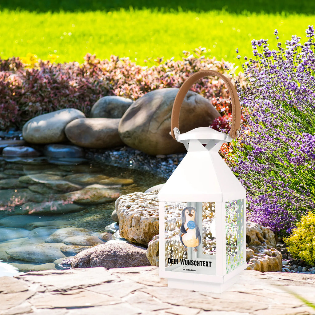 Personalisierte Deko Laterne Pinguin Lolli Vintage-Laterne Personalisiert, Leuchten, Motivlaterne Mit Namensgravur, Gartenlaterne Personalisiert, Maritim-Laterne Mit Wunschname, Klassische Laterne Mit Namensgravur, Rustikale Laterne Mit Namensgravur, Laterne Mit Griff Und Wunschname, Wetterfeste Laterne Mit Wunschname, Hängelaterne Deko Mit Namen, Dekolaterne Mit Wunschname, Landhausstil-Laterne Mit Namen, Glaslaterne Mit Wunschname, Metall Laterne, Weiße Laterne Mit Wunschname, Terrasse-Laterne Mit Wunschnamen, Minimalistische Laterne Mit Namen, Kleine Laterne Mit Namensdruck, Laternen-Set Personalisiert, Skandinavische Laterne Mit Namen, Deko Laterne Mit Namen, Personalisierte Deko Laterne, Windlichtlaterne Mit Namensgravur, Metalllaterne Mit Namen, Laterne Deko Mit Namen, Orientalische Laterne Mit Namensdruck, Kerzenlaterne Mit Namensdruck, Romantische Laterne Mit Wunschname, Lichterkettenlaterne Mit Namen, Laterne Mit Blumenmotiv Und Wunschname, Beleuchtete Laterne Mit Namen, Lichterlaterne Mit Wunschname, Outdoor-Laterne Mit Wunschname, Tischlaterne Mit Wunschname, Stellbare Laterne Mit Namen, LED-Laterne Mit Namensgravur, Spiegelglas-Laterne Mit Namensdruck, Laterne Mit Sternenmuster Und Namen, Moderne Laterne Mit Namen, Windlicht, Laternenwindlicht Mit Namen, Holzlaterne Mit Namensdruck, Shabby-Chic-Laterne Mit Wunschname, Teelichthalter Laterne Mit Wunschname, Deko Laterne, Innenraum-Laterne Mit Namen, Hängeleuchte, Hängelaterne Mit Namensgravur, XXL-Laterne Mit Wunschname, Pastellfarbene Laterne Mit Namensdruck, Pinguin, Süßigkeiten, Pinguine, Rebell, Rabauke, Blödsinn, Gauner, Ganove, Spruch, Lolli