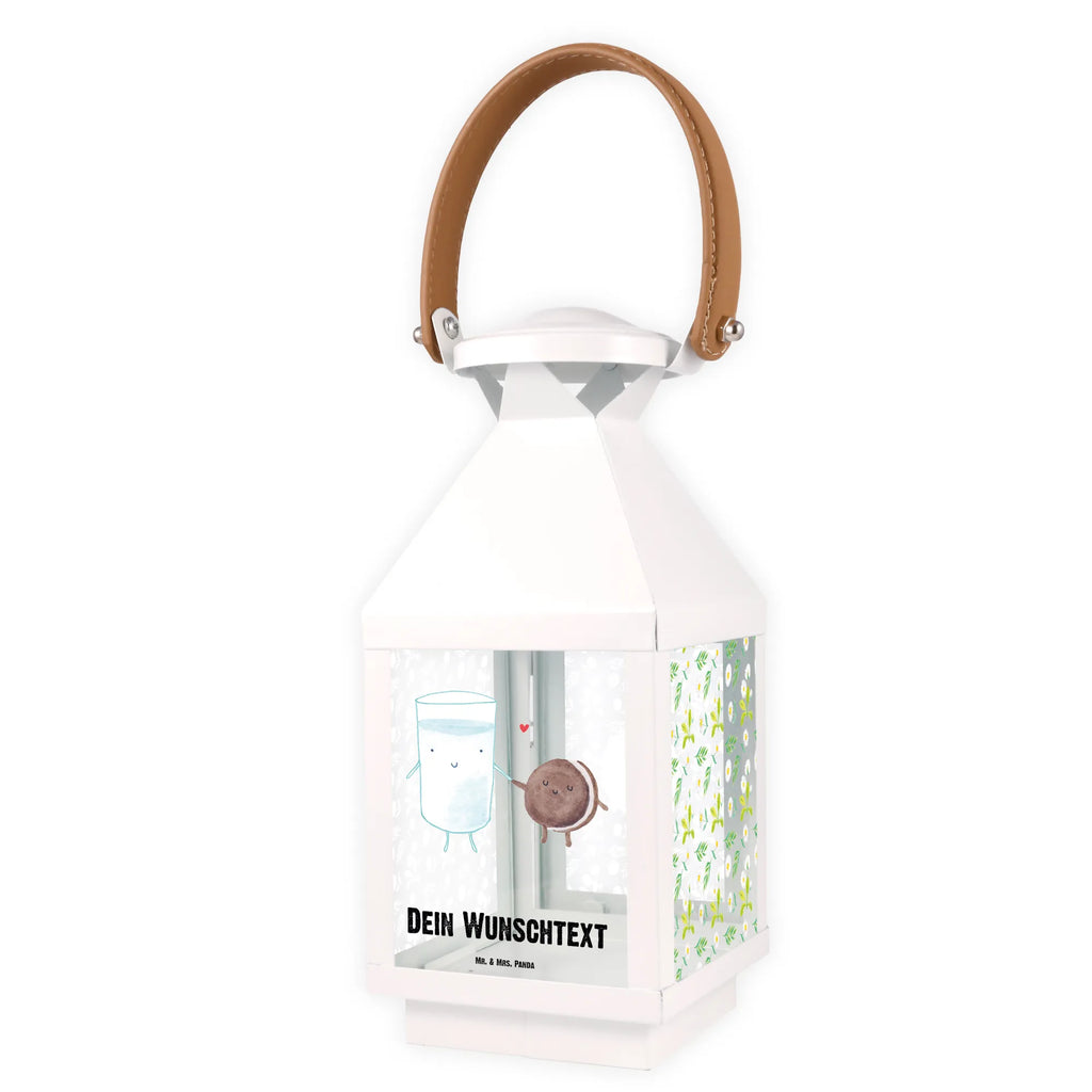 Personalisierte Deko Laterne Milch & Keks XXL-Laterne Mit Wunschname, Kleine Laterne Mit Namensdruck, Hängelaterne Mit Namensgravur, Skandinavische Laterne Mit Namen, Metalllaterne Mit Namen, Weiße Laterne Mit Wunschname, Personalisierte Deko Laterne, Holzlaterne Mit Namensdruck, Rustikale Laterne Mit Namensgravur, Laterne Mit Blumenmotiv Und Wunschname, Laternen-Set Personalisiert, Teelichthalter Laterne Mit Wunschname, Terrasse-Laterne Mit Wunschnamen, Lichterlaterne Mit Wunschname, Spiegelglas-Laterne Mit Namensdruck, Moderne Laterne Mit Namen, LED-Laterne Mit Namensgravur, Beleuchtete Laterne Mit Namen, Klassische Laterne Mit Namensgravur, Laterne Deko Mit Namen, Motivlaterne Mit Namensgravur, Pastellfarbene Laterne Mit Namensdruck, Kerzenlaterne Mit Namensdruck, Glaslaterne Mit Wunschname, Minimalistische Laterne Mit Namen, Windlichtlaterne Mit Namensgravur, Maritim-Laterne Mit Wunschname, Vintage-Laterne Personalisiert, Hängelaterne Deko Mit Namen, Dekolaterne Mit Wunschname, Gartenlaterne Personalisiert, Stellbare Laterne Mit Namen, Landhausstil-Laterne Mit Namen, Wetterfeste Laterne Mit Wunschname, Lichterkettenlaterne Mit Namen, Shabby-Chic-Laterne Mit Wunschname, Laterne Mit Sternenmuster Und Namen, Laternenwindlicht Mit Namen, Innenraum-Laterne Mit Namen, Laterne Mit Griff Und Wunschname, Orientalische Laterne Mit Namensdruck, Deko Laterne Mit Namen, Romantische Laterne Mit Wunschname, Tischlaterne Mit Wunschname, Outdoor-Laterne Mit Wunschname, Tiermotive, Gute Laune, lustige Sprüche, Tiere, perfektes Paar, Einladung Frühstück, Motiv süß, Cookie, romantisch, Kekse, Milk, Kaffee, Keks, Milch