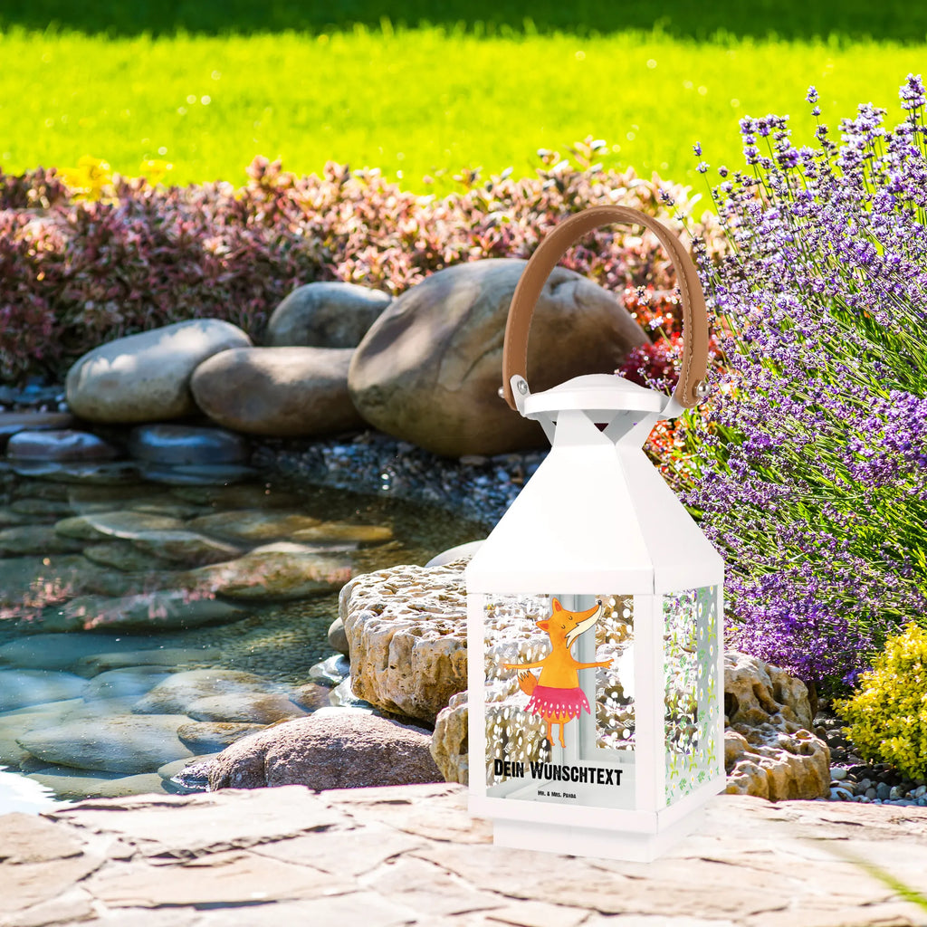 Personalisierte Deko Laterne Fuchs Ballerina Outdoor-Laterne Mit Wunschname, Laterne Mit Blumenmotiv Und Wunschname, Teelichthalter Laterne Mit Wunschname, Laternen-Set Personalisiert, Pastellfarbene Laterne Mit Namensdruck, Landhausstil-Laterne Mit Namen, Klassische Laterne Mit Namensgravur, Metalllaterne Mit Namen, Windlicht, Romantische Laterne Mit Wunschname, Laterne Deko Mit Namen, Laterne Mit Griff Und Wunschname, Dekolaterne Mit Wunschname, LED-Laterne Mit Namensgravur, Kerzenlaterne Mit Namensdruck, Hängelaterne Deko Mit Namen, Hängelaterne Mit Namensgravur, Skandinavische Laterne Mit Namen, Hängeleuchte, Laternenwindlicht Mit Namen, Lichterlaterne Mit Wunschname, Metall Laterne, Vintage-Laterne Personalisiert, Shabby-Chic-Laterne Mit Wunschname, XXL-Laterne Mit Wunschname, Personalisierte Deko Laterne, Kleine Laterne Mit Namensdruck, Holzlaterne Mit Namensdruck, Maritim-Laterne Mit Wunschname, Stellbare Laterne Mit Namen, Deko Laterne, Moderne Laterne Mit Namen, Terrasse-Laterne Mit Wunschnamen, Minimalistische Laterne Mit Namen, Deko Laterne Mit Namen, Rustikale Laterne Mit Namensgravur, Motivlaterne Mit Namensgravur, Laterne Mit Sternenmuster Und Namen, Beleuchtete Laterne Mit Namen, Tischlaterne Mit Wunschname, Weiße Laterne Mit Wunschname, Orientalische Laterne Mit Namensdruck, Gartenlaterne Personalisiert, Wetterfeste Laterne Mit Wunschname, Spiegelglas-Laterne Mit Namensdruck, Leuchten, Innenraum-Laterne Mit Namen, Windlichtlaterne Mit Namensgravur, Glaslaterne Mit Wunschname, Lichterkettenlaterne Mit Namen, Fuchs, Tanzen, Party, Fuchs Spruch, Einladung, Ballett, Füchsin, Ballerina, Tänzerin, Geburtstag, Füchse