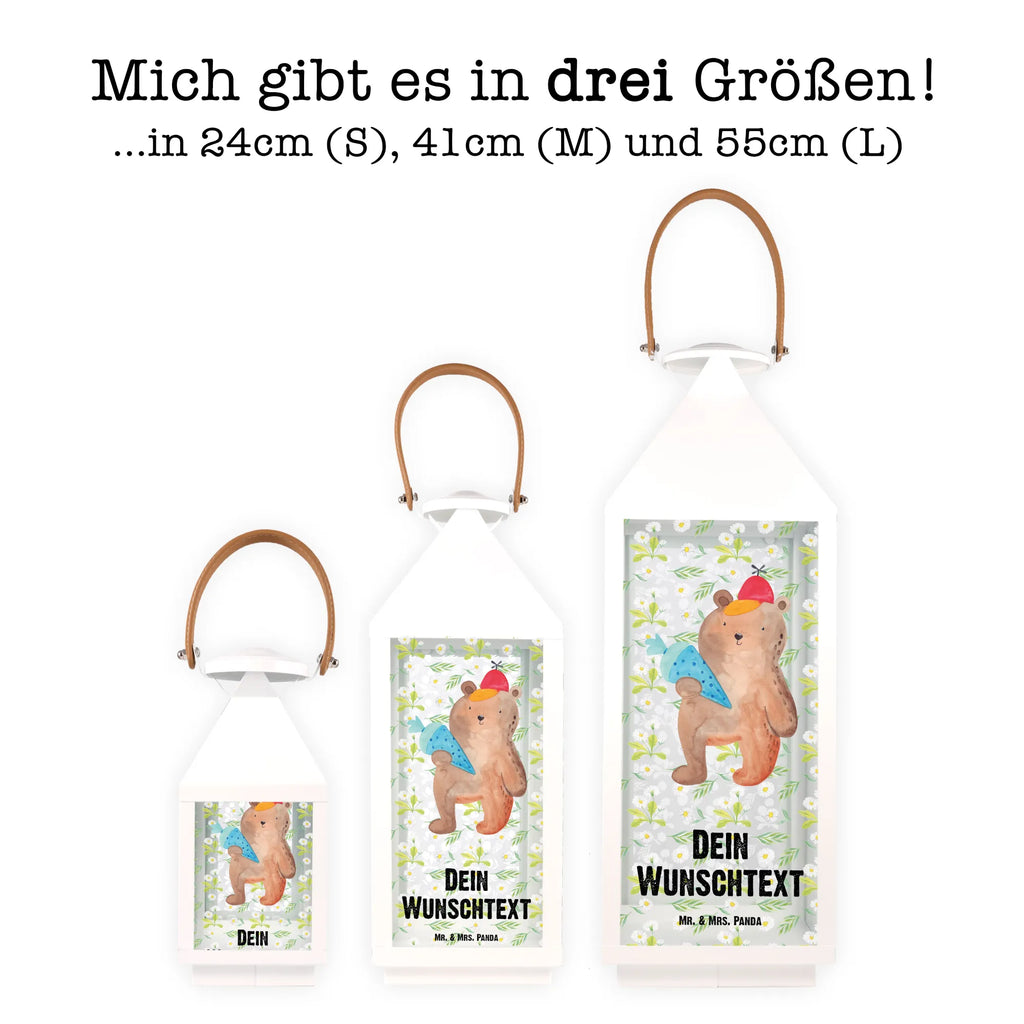 Personalisierte Deko Laterne Bär mit Schultüte Romantische Laterne Mit Wunschname, Klassische Laterne Mit Namensgravur, Windlichtlaterne Mit Namensgravur, Metalllaterne Mit Namen, Shabby-Chic-Laterne Mit Wunschname, Teelichthalter Laterne Mit Wunschname, Vintage-Laterne Personalisiert, Stellbare Laterne Mit Namen, Metall Laterne, Hängelaterne Deko Mit Namen, Hängelaterne Mit Namensgravur, Windlicht, Innenraum-Laterne Mit Namen, Hängeleuchte, Leuchten, LED-Laterne Mit Namensgravur, Laterne Mit Griff Und Wunschname, Landhausstil-Laterne Mit Namen, Kerzenlaterne Mit Namensdruck, Laterne Mit Blumenmotiv Und Wunschname, Weiße Laterne Mit Wunschname, Laternenwindlicht Mit Namen, Orientalische Laterne Mit Namensdruck, Terrasse-Laterne Mit Wunschnamen, Tischlaterne Mit Wunschname, Motivlaterne Mit Namensgravur, XXL-Laterne Mit Wunschname, Kleine Laterne Mit Namensdruck, Dekolaterne Mit Wunschname, Deko Laterne, Lichterlaterne Mit Wunschname, Holzlaterne Mit Namensdruck, Lichterkettenlaterne Mit Namen, Outdoor-Laterne Mit Wunschname, Beleuchtete Laterne Mit Namen, Glaslaterne Mit Wunschname, Moderne Laterne Mit Namen, Wetterfeste Laterne Mit Wunschname, Minimalistische Laterne Mit Namen, Pastellfarbene Laterne Mit Namensdruck, Spiegelglas-Laterne Mit Namensdruck, Deko Laterne Mit Namen, Laternen-Set Personalisiert, Rustikale Laterne Mit Namensgravur, Gartenlaterne Personalisiert, Laterne Mit Sternenmuster Und Namen, Skandinavische Laterne Mit Namen, Personalisierte Deko Laterne, Maritim-Laterne Mit Wunschname, Laterne Deko Mit Namen, Teddy, Bär, Teddybär, Schulanfang, Einschulung Geschenk, Schule Geschenk, Schulbeginn, Erster Schultag Geschenk, Schultüte, Bär Motiv, Grundschule