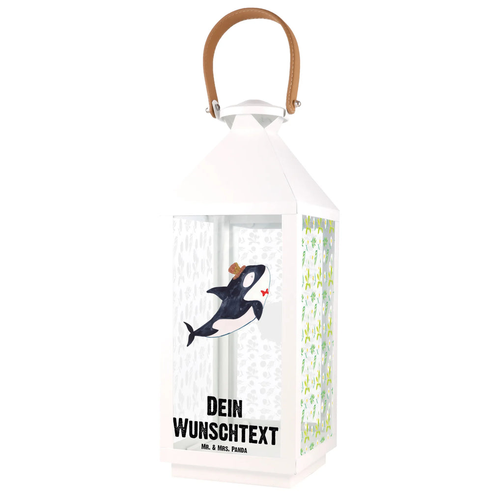 Personalisierte Deko Laterne Orca Zylinder XXL-Laterne Mit Wunschname, Metalllaterne Mit Namen, Teelichthalter Laterne Mit Wunschname, Windlichtlaterne Mit Namensgravur, Laternen-Set Personalisiert, Gartenlaterne Personalisiert, Laterne Deko Mit Namen, Rustikale Laterne Mit Namensgravur, Innenraum-Laterne Mit Namen, Laterne Mit Sternenmuster Und Namen, Laternenwindlicht Mit Namen, Maritim-Laterne Mit Wunschname, Landhausstil-Laterne Mit Namen, Moderne Laterne Mit Namen, Klassische Laterne Mit Namensgravur, Terrasse-Laterne Mit Wunschnamen, Deko Laterne, Holzlaterne Mit Namensdruck, Shabby-Chic-Laterne Mit Wunschname, LED-Laterne Mit Namensgravur, Lichterlaterne Mit Wunschname, Spiegelglas-Laterne Mit Namensdruck, Vintage-Laterne Personalisiert, Motivlaterne Mit Namensgravur, Beleuchtete Laterne Mit Namen, Pastellfarbene Laterne Mit Namensdruck, Kleine Laterne Mit Namensdruck, Hängelaterne Deko Mit Namen, Laterne Mit Blumenmotiv Und Wunschname, Orientalische Laterne Mit Namensdruck, Hängeleuchte, Minimalistische Laterne Mit Namen, Kerzenlaterne Mit Namensdruck, Outdoor-Laterne Mit Wunschname, Skandinavische Laterne Mit Namen, Glaslaterne Mit Wunschname, Tischlaterne Mit Wunschname, Metall Laterne, Deko Laterne Mit Namen, Stellbare Laterne Mit Namen, Lichterkettenlaterne Mit Namen, Personalisierte Deko Laterne, Windlicht, Romantische Laterne Mit Wunschname, Leuchten, Laterne Mit Griff Und Wunschname, Hängelaterne Mit Namensgravur, Dekolaterne Mit Wunschname, Weiße Laterne Mit Wunschname, Wetterfeste Laterne Mit Wunschname, Meer, Urlaub, Meerestiere, Konfetti, Glitzer, Narwal, Orca, Feier, Fest, Geburtstag, Glückwunsch, Glitter, Fete