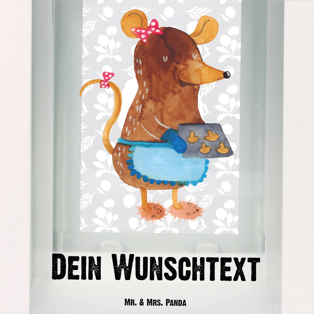 Personalisierte Deko Laterne Maus Kekse Dekolaterne Mit Wunschname, Laternenwindlicht Mit Namen, Laterne Mit Sternenmuster Und Namen, Innenraum-Laterne Mit Namen, Skandinavische Laterne Mit Namen, Weiße Laterne Mit Wunschname, Romantische Laterne Mit Wunschname, Motivlaterne Mit Namensgravur, Deko Laterne Mit Namen, Maritim-Laterne Mit Wunschname, Personalisierte Deko Laterne, Landhausstil-Laterne Mit Namen, Laterne Deko Mit Namen, Gartenlaterne Personalisiert, Minimalistische Laterne Mit Namen, Laterne Mit Blumenmotiv Und Wunschname, Teelichthalter Laterne Mit Wunschname, Shabby-Chic-Laterne Mit Wunschname, Lichterlaterne Mit Wunschname, Laternen-Set Personalisiert, Pastellfarbene Laterne Mit Namensdruck, XXL-Laterne Mit Wunschname, Orientalische Laterne Mit Namensdruck, Wetterfeste Laterne Mit Wunschname, Terrasse-Laterne Mit Wunschnamen, LED-Laterne Mit Namensgravur, Hängelaterne Mit Namensgravur, Kerzenlaterne Mit Namensdruck, Tischlaterne Mit Wunschname, Outdoor-Laterne Mit Wunschname, Klassische Laterne Mit Namensgravur, Lichterkettenlaterne Mit Namen, Vintage-Laterne Personalisiert, Kleine Laterne Mit Namensdruck, Rustikale Laterne Mit Namensgravur, Holzlaterne Mit Namensdruck, Stellbare Laterne Mit Namen, Metalllaterne Mit Namen, Beleuchtete Laterne Mit Namen, Glaslaterne Mit Wunschname, Spiegelglas-Laterne Mit Namensdruck, Moderne Laterne Mit Namen, Windlichtlaterne Mit Namensgravur, Laterne Mit Griff Und Wunschname, Hängelaterne Deko Mit Namen, Winter, Weihnachten, Weihnachtsdeko, Nikolaus, Advent, Heiligabend, Wintermotiv, Kekse, Weihnachtskekse, Weihnachtsbäckerei, backen, Chaosqueen, Maus, Plätzchen